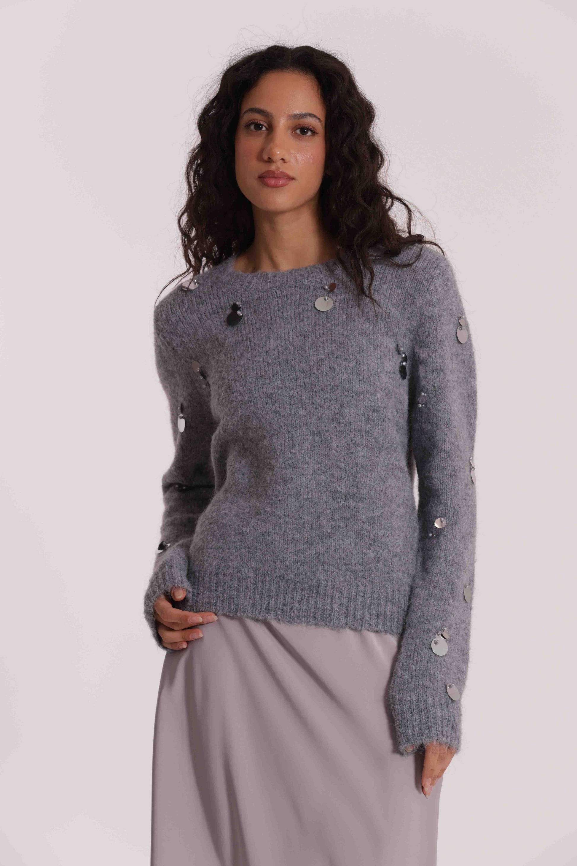 MAGLIA CON PAILLETTES GRANDI