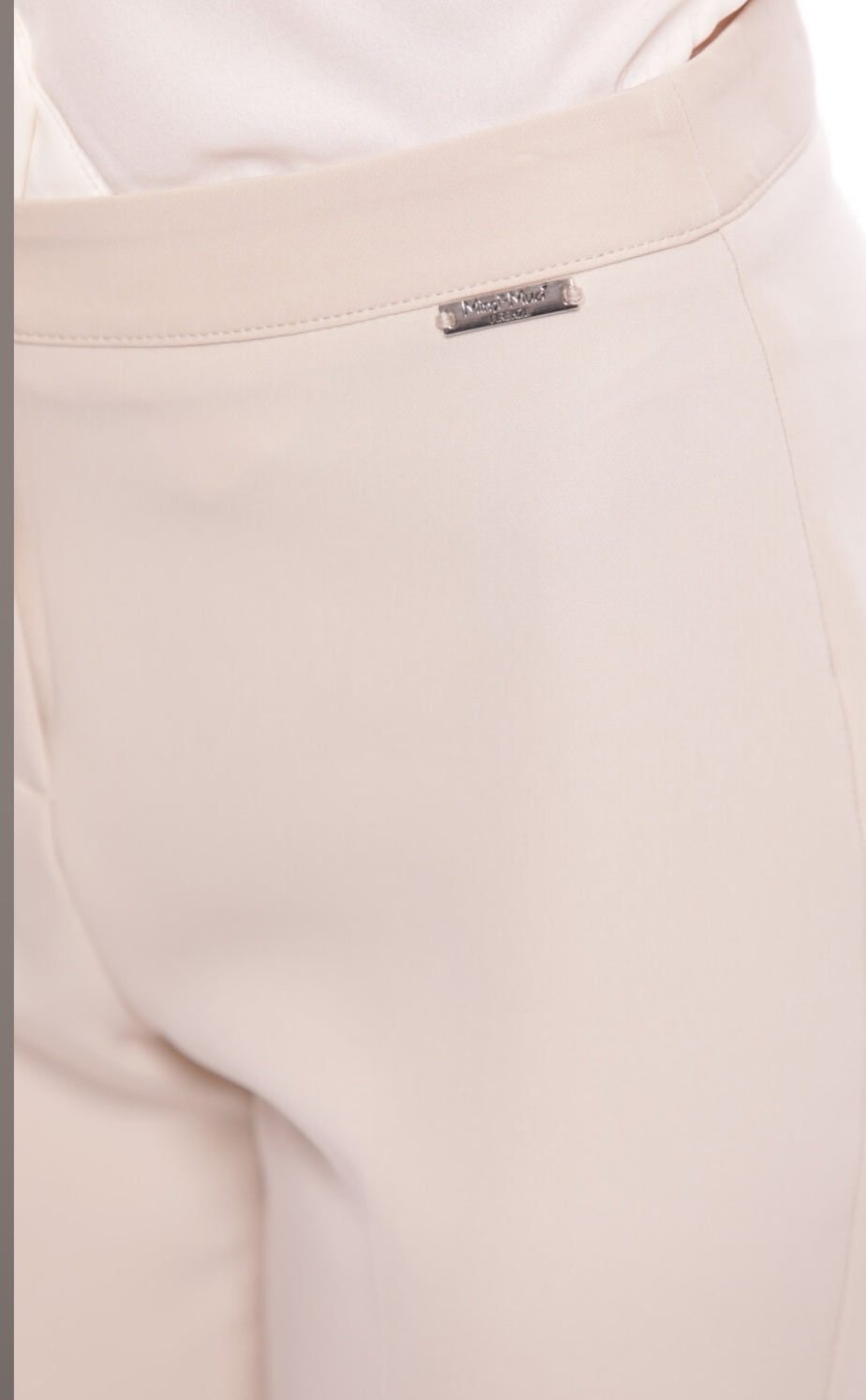 Pantalone sigaretta