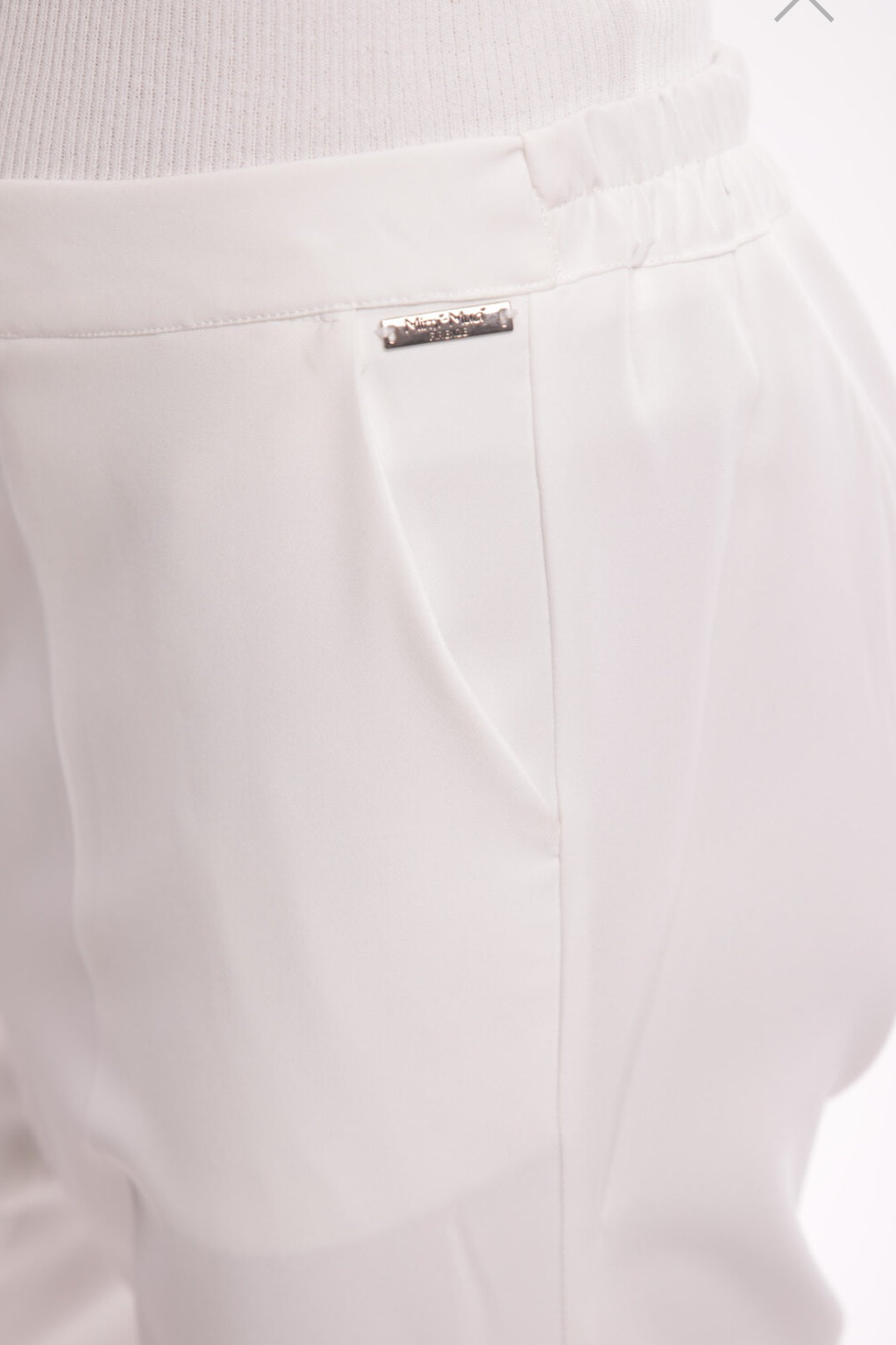 Pantalone con elastico