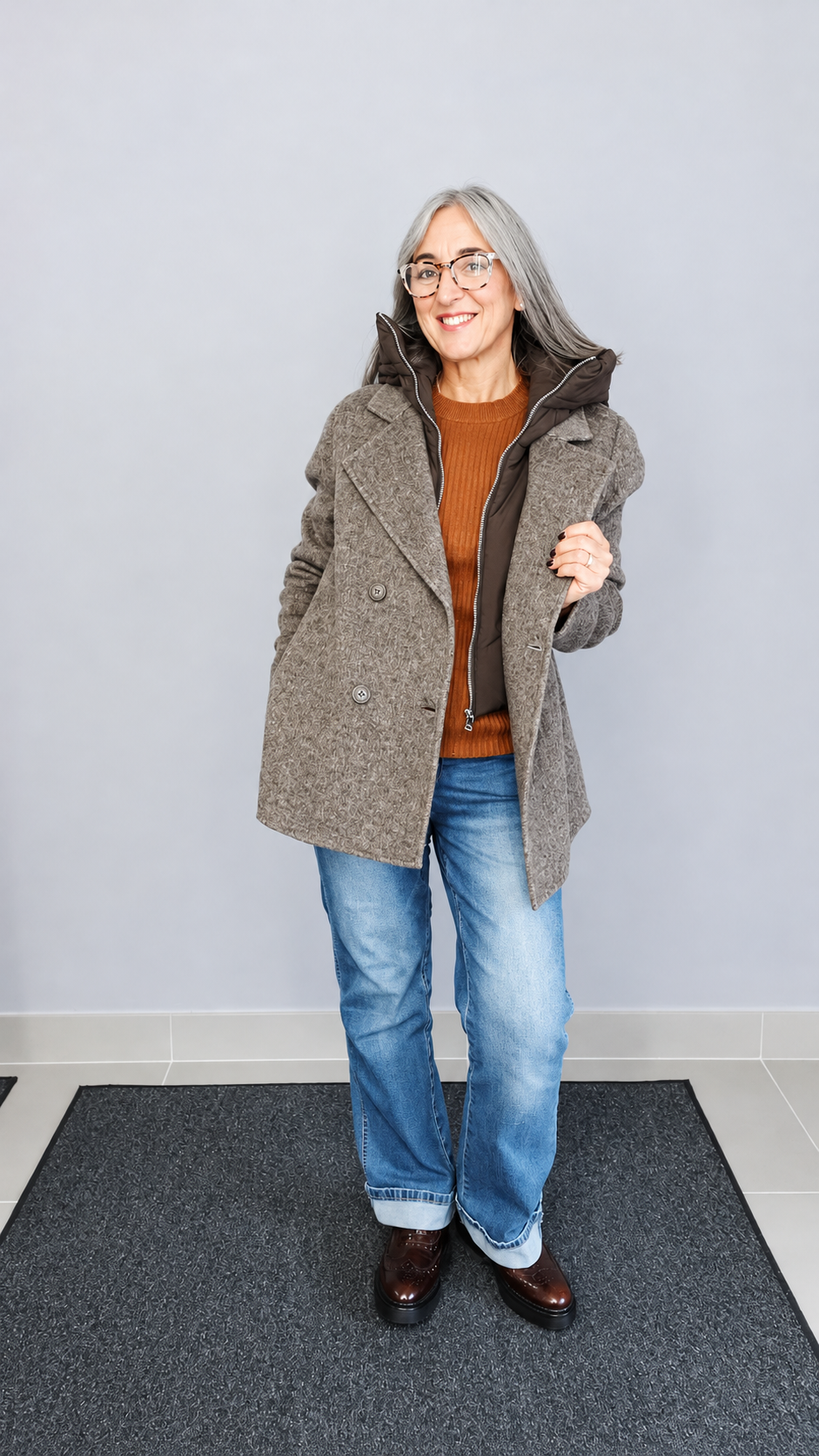 CAPPOTTO CORTO CON DETTAGLIO PIUMINO REMOVIBILE