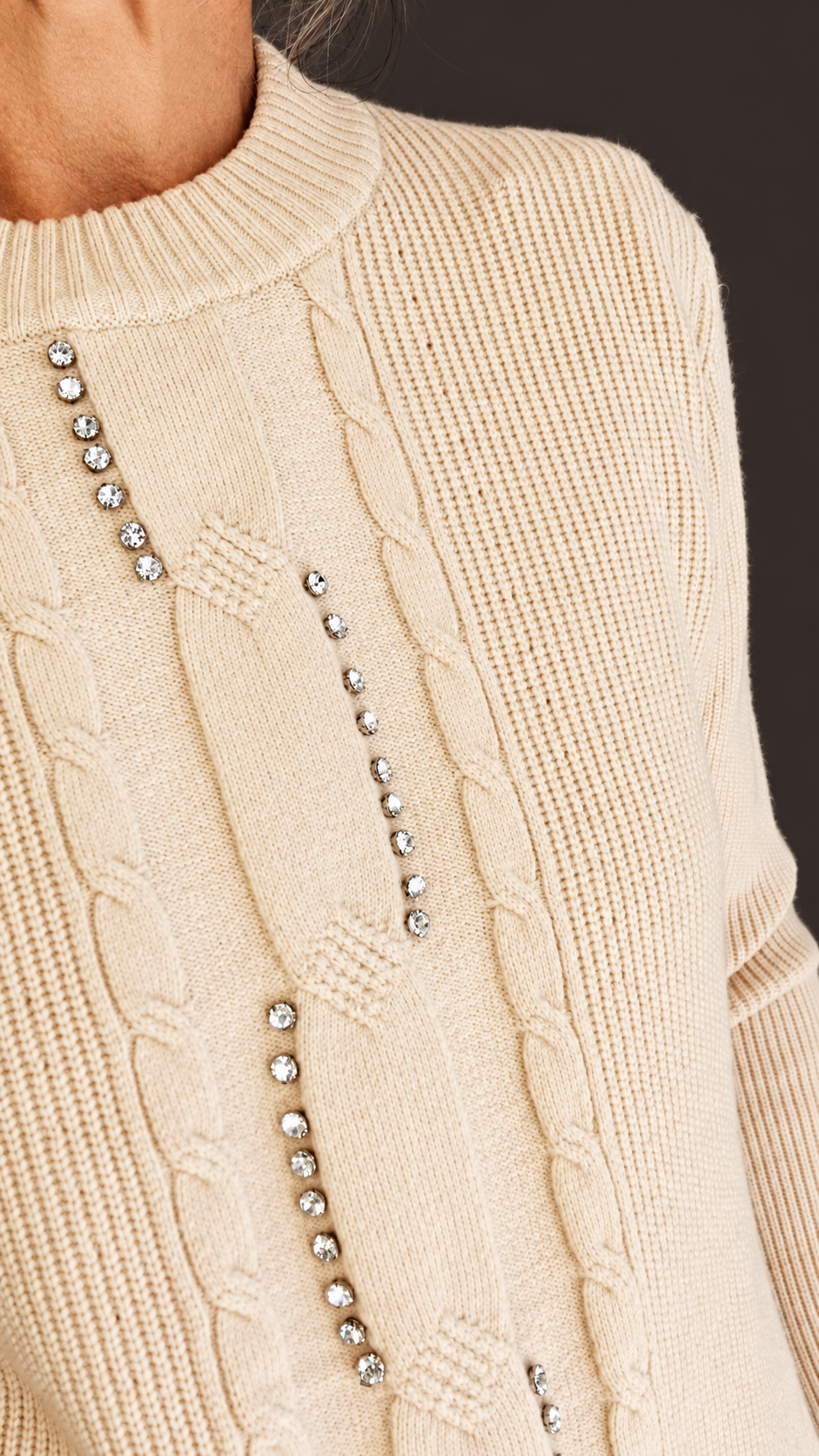 MAGLIA DETTAGLI STRASS