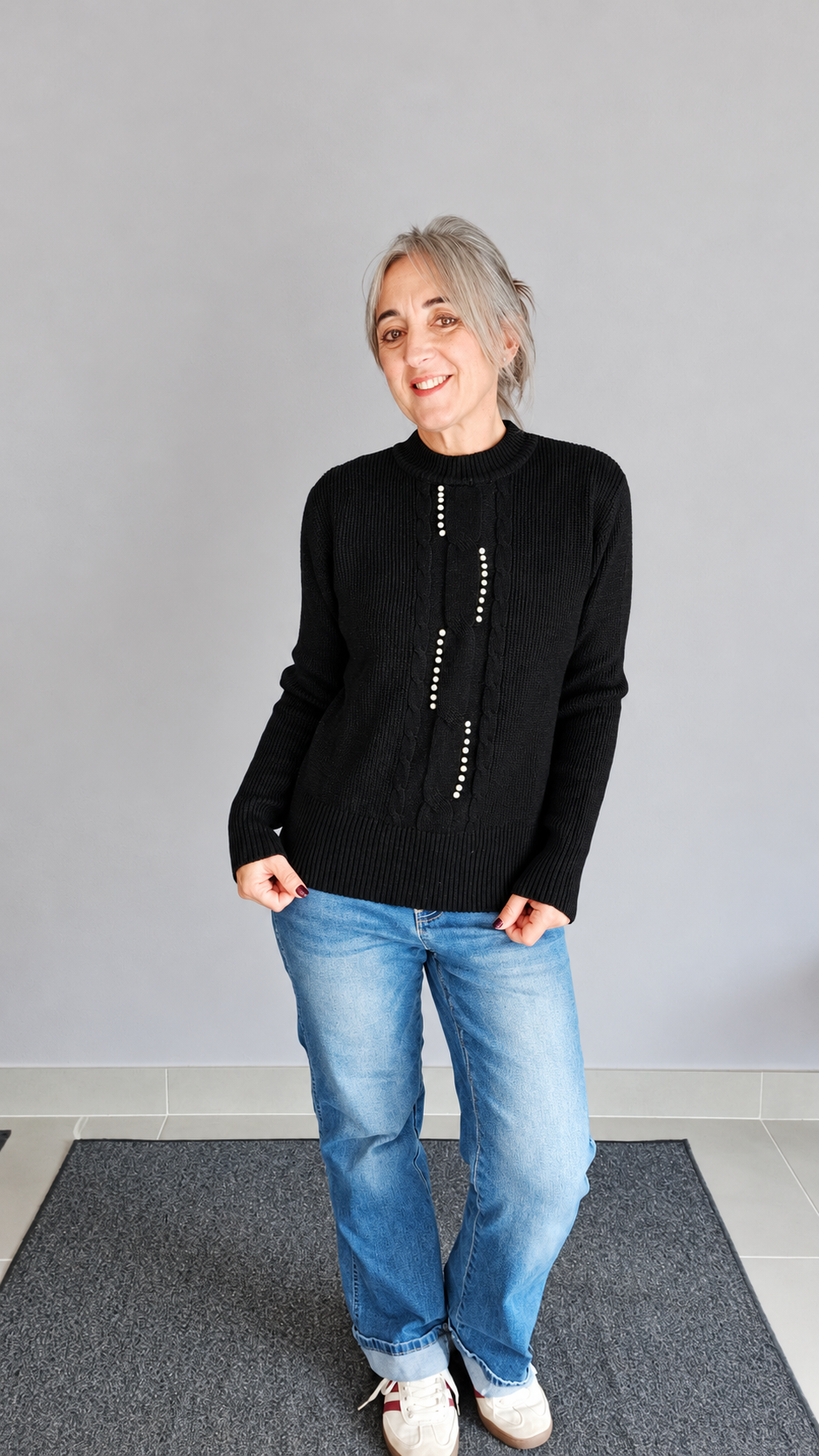 MAGLIA DETTAGLI STRASS