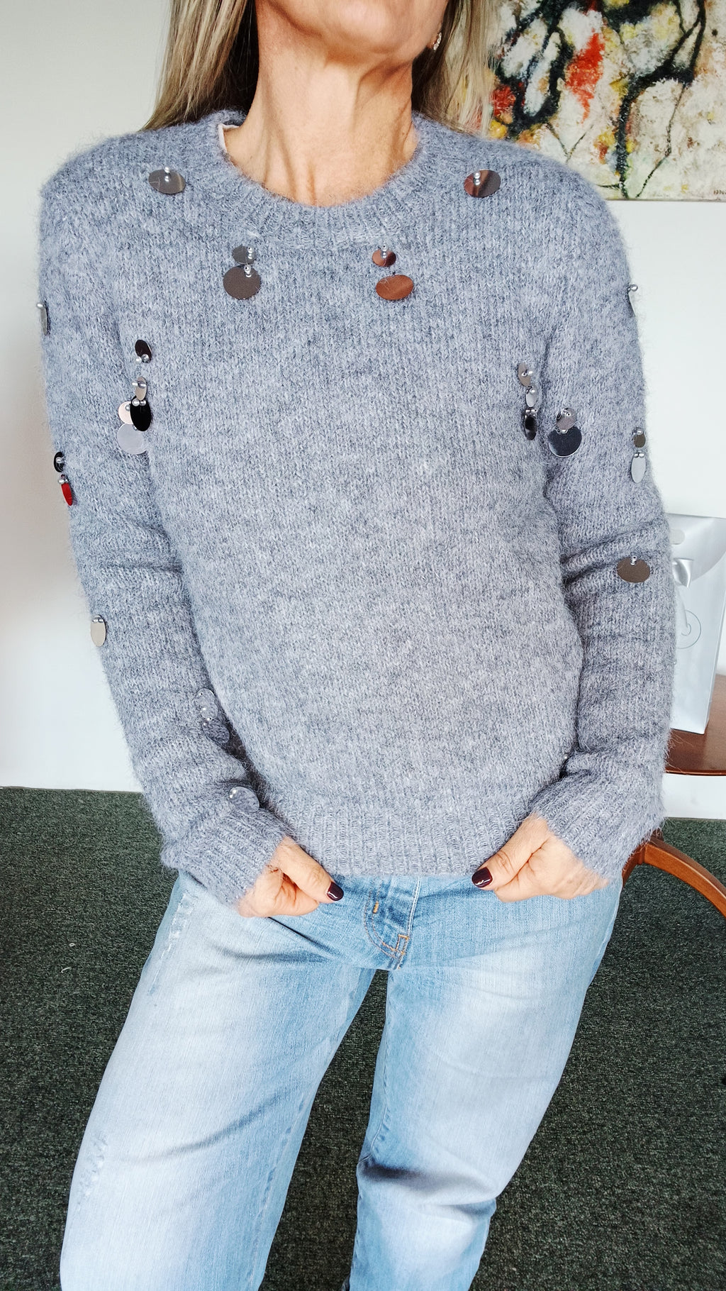 MAGLIA CON PAILLETTES GRANDI