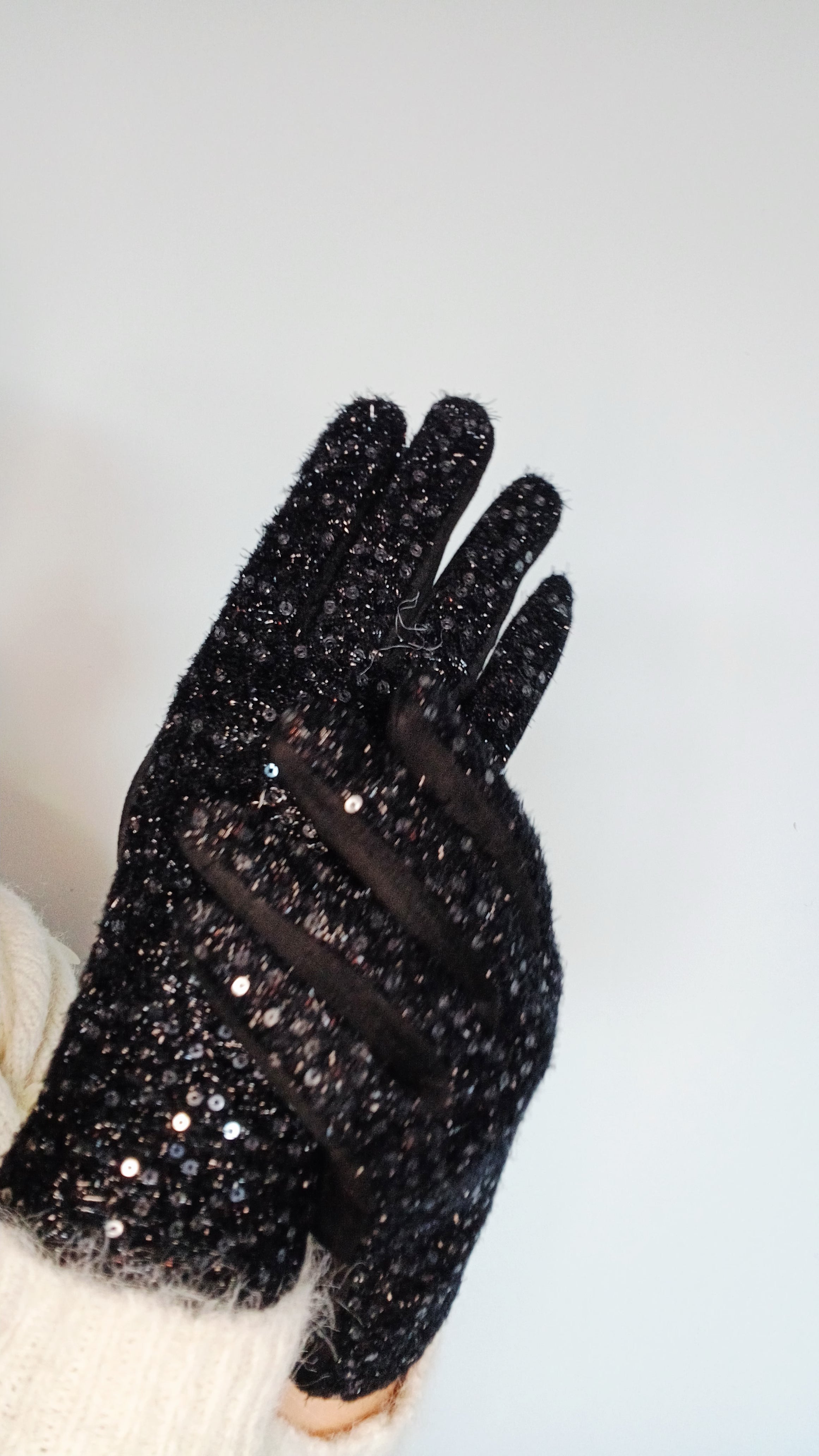 GUANTI CON PAILLETTES