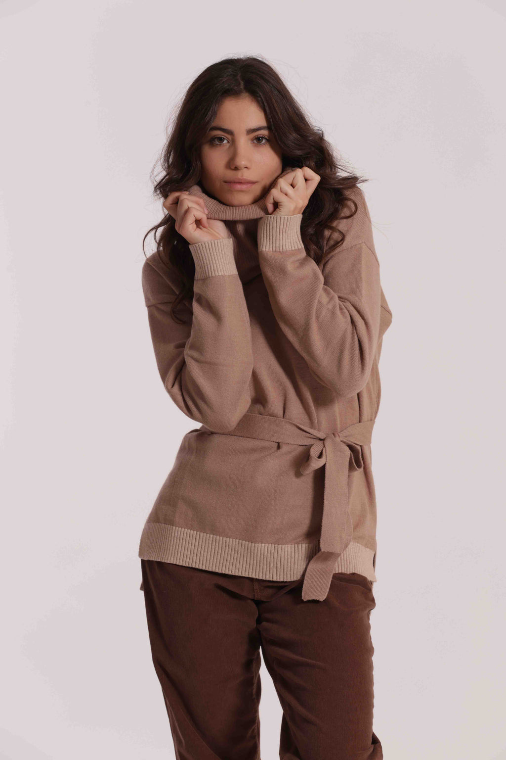 MAGLIA BICOLOR CON CINTURA