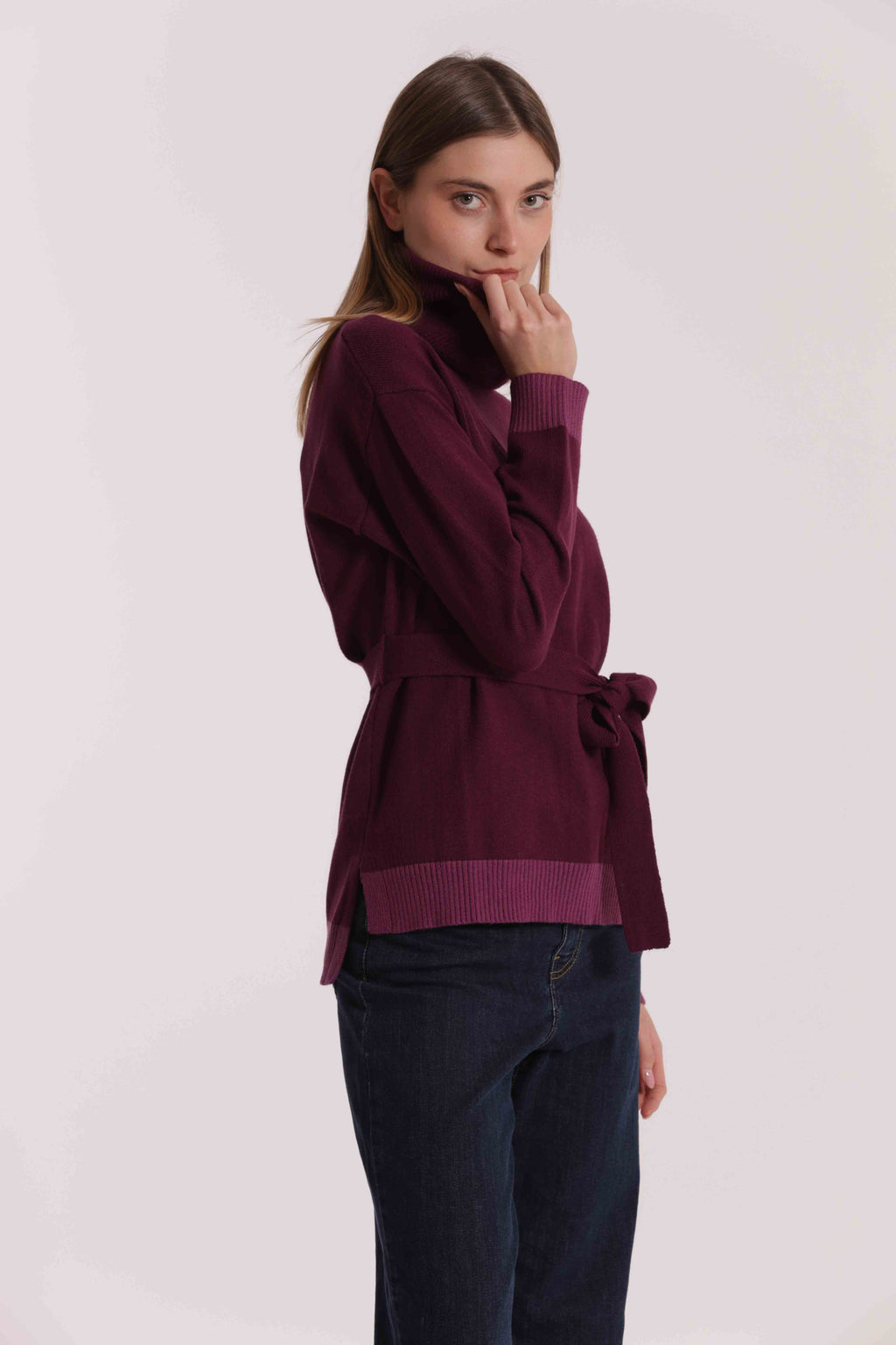 MAGLIA BICOLOR CON CINTURA