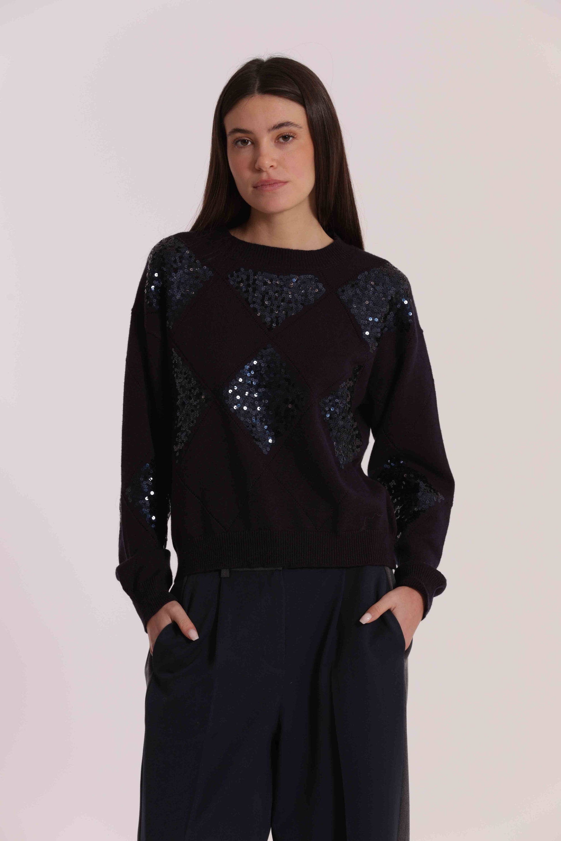 MAGLIA CON ROMBI E PAILLETTES