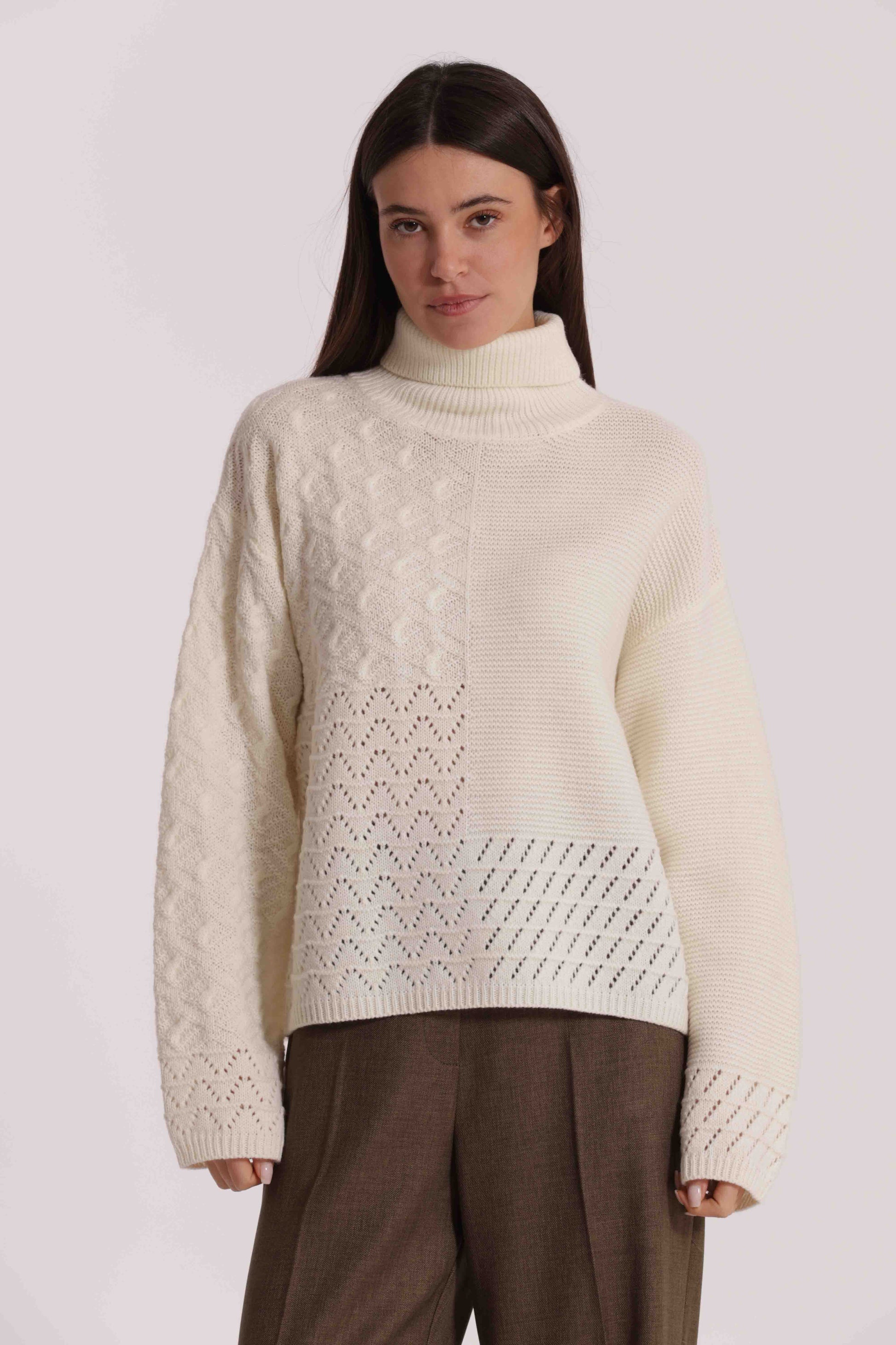 MAGLIA DOLCEVITA TRAFORATA