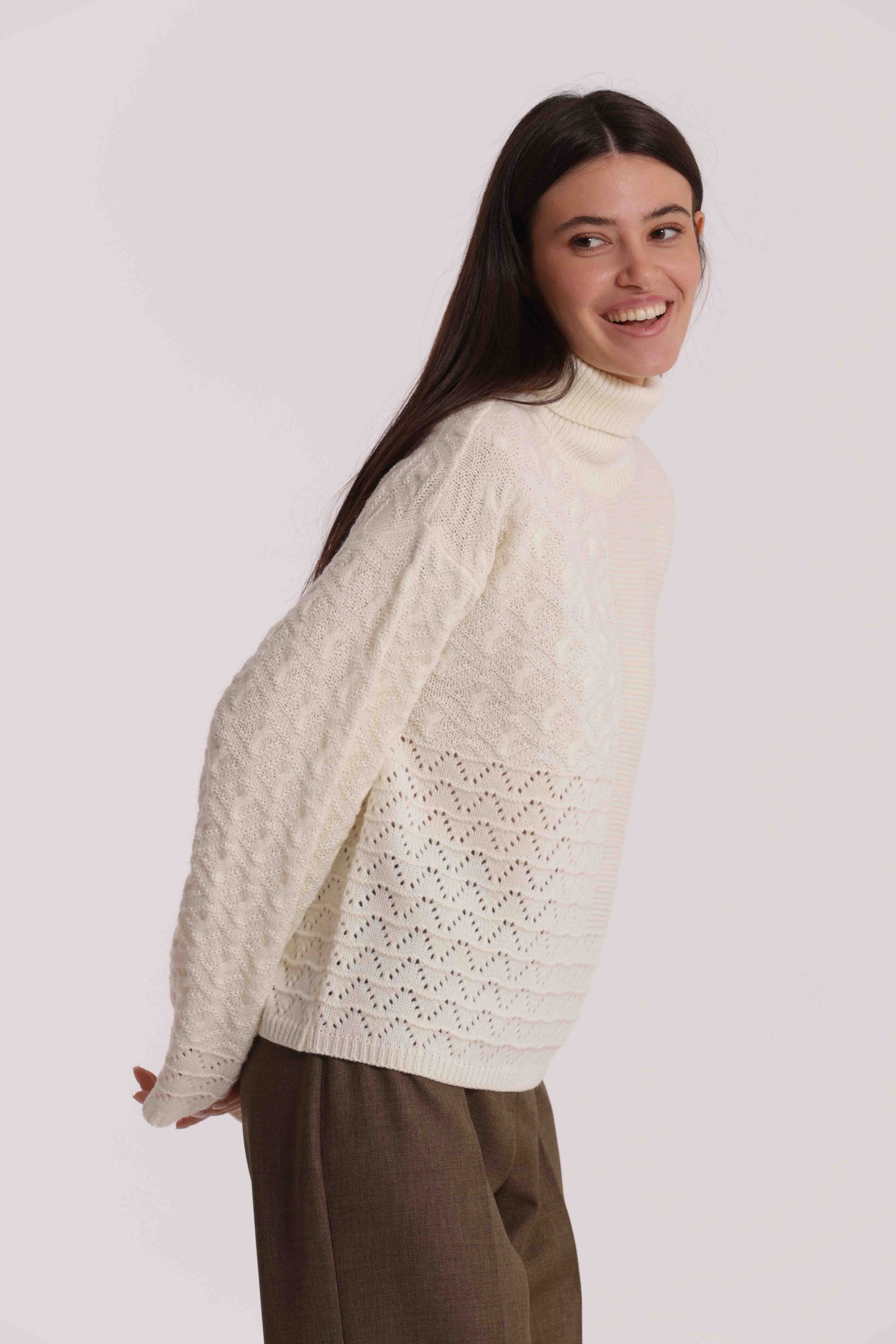 MAGLIA DOLCEVITA TRAFORATA