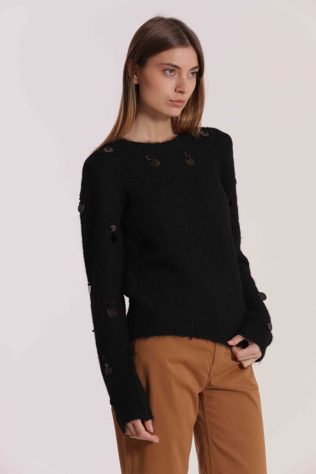 MAGLIA CON PAILLETTES GRANDI