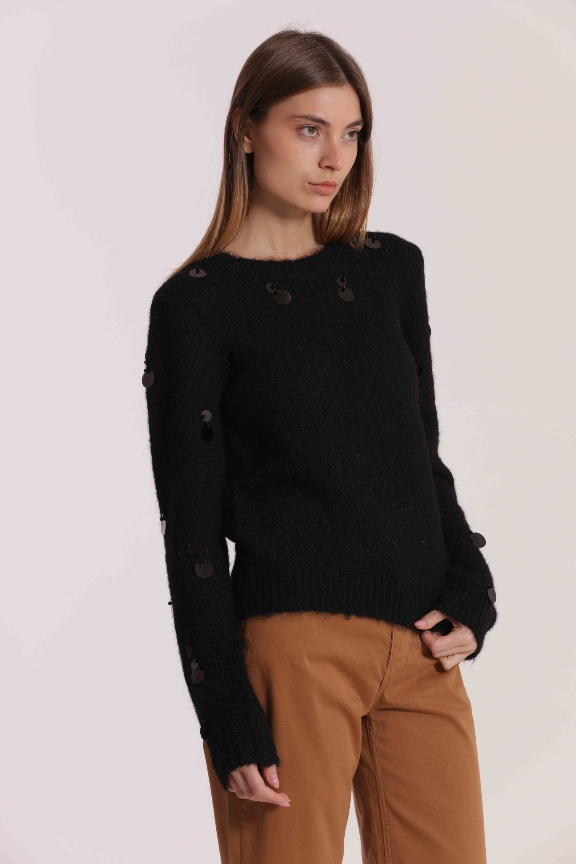 MAGLIA CON PAILLETTES GRANDI