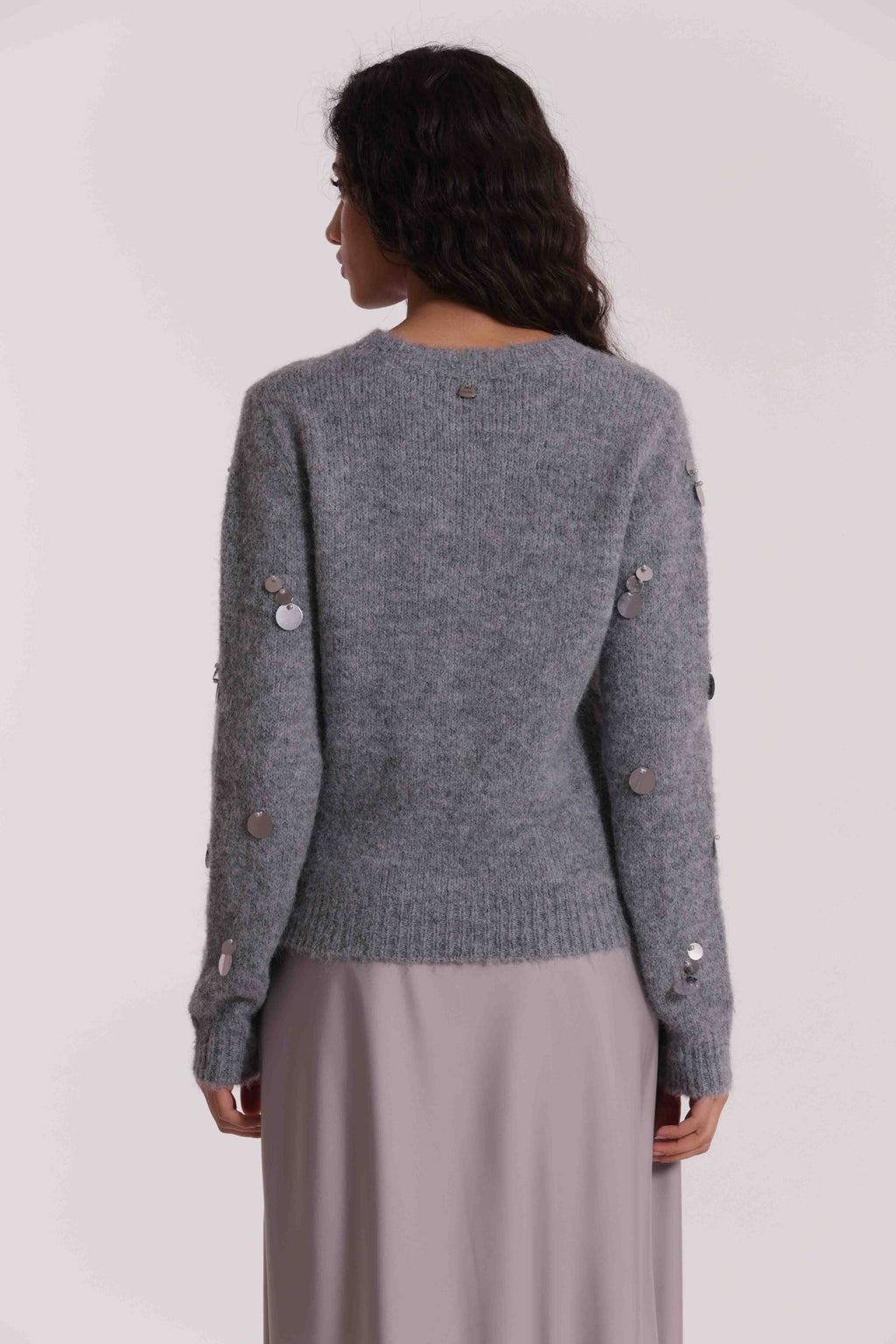 MAGLIA CON PAILLETTES GRANDI