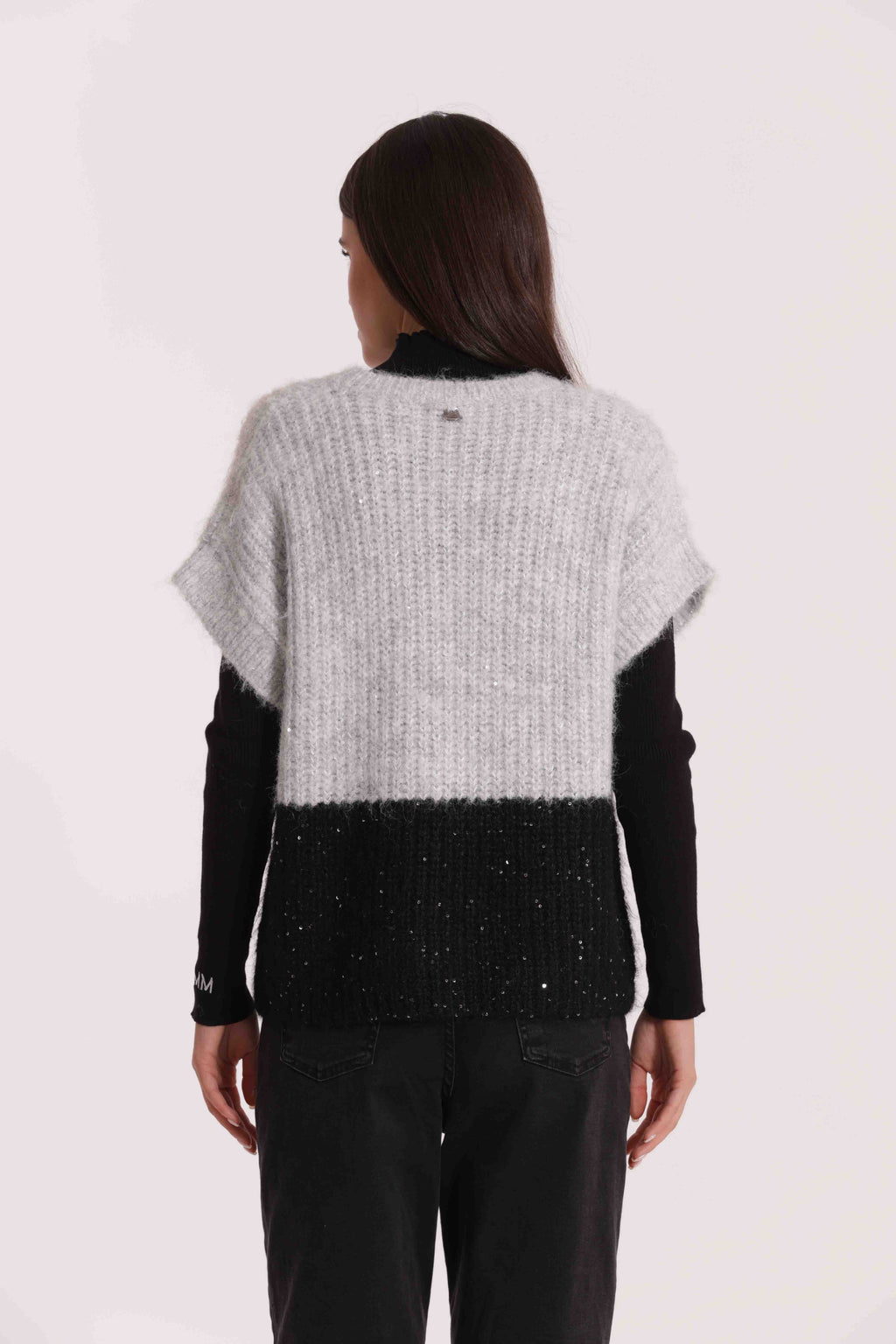 MAGLIA OVER MANICHE CORTE