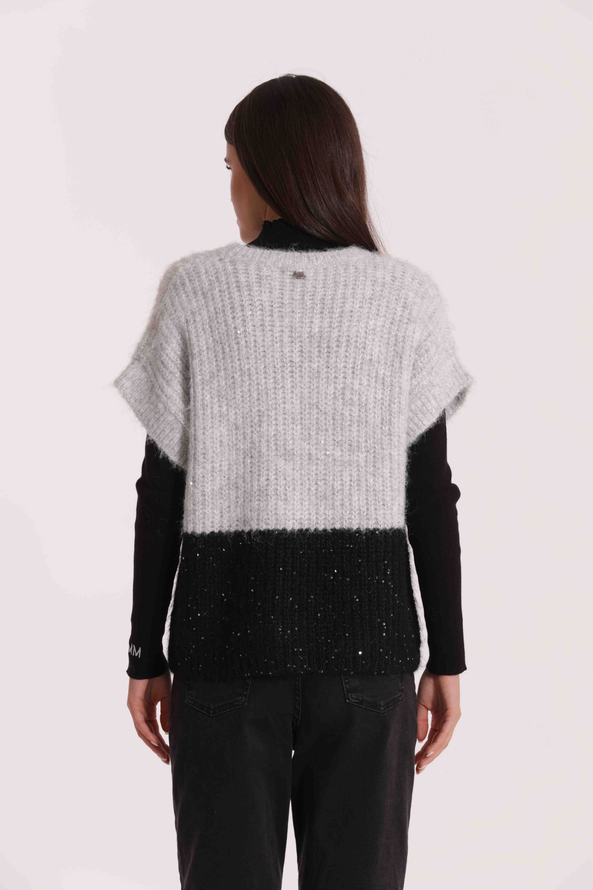MAGLIA OVER MANICHE CORTE