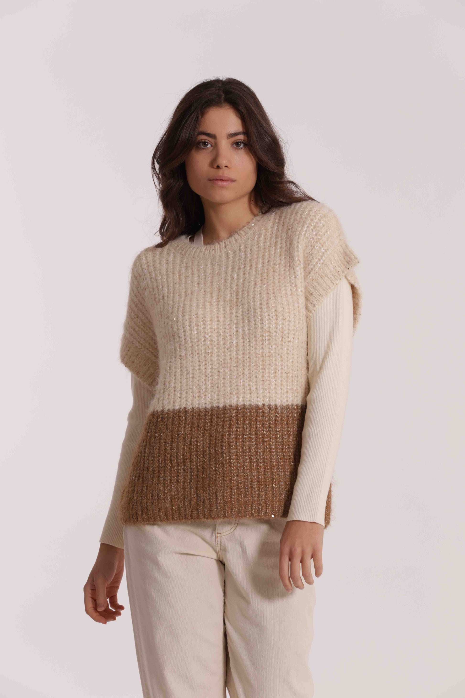 MAGLIA OVER MANICHE CORTE