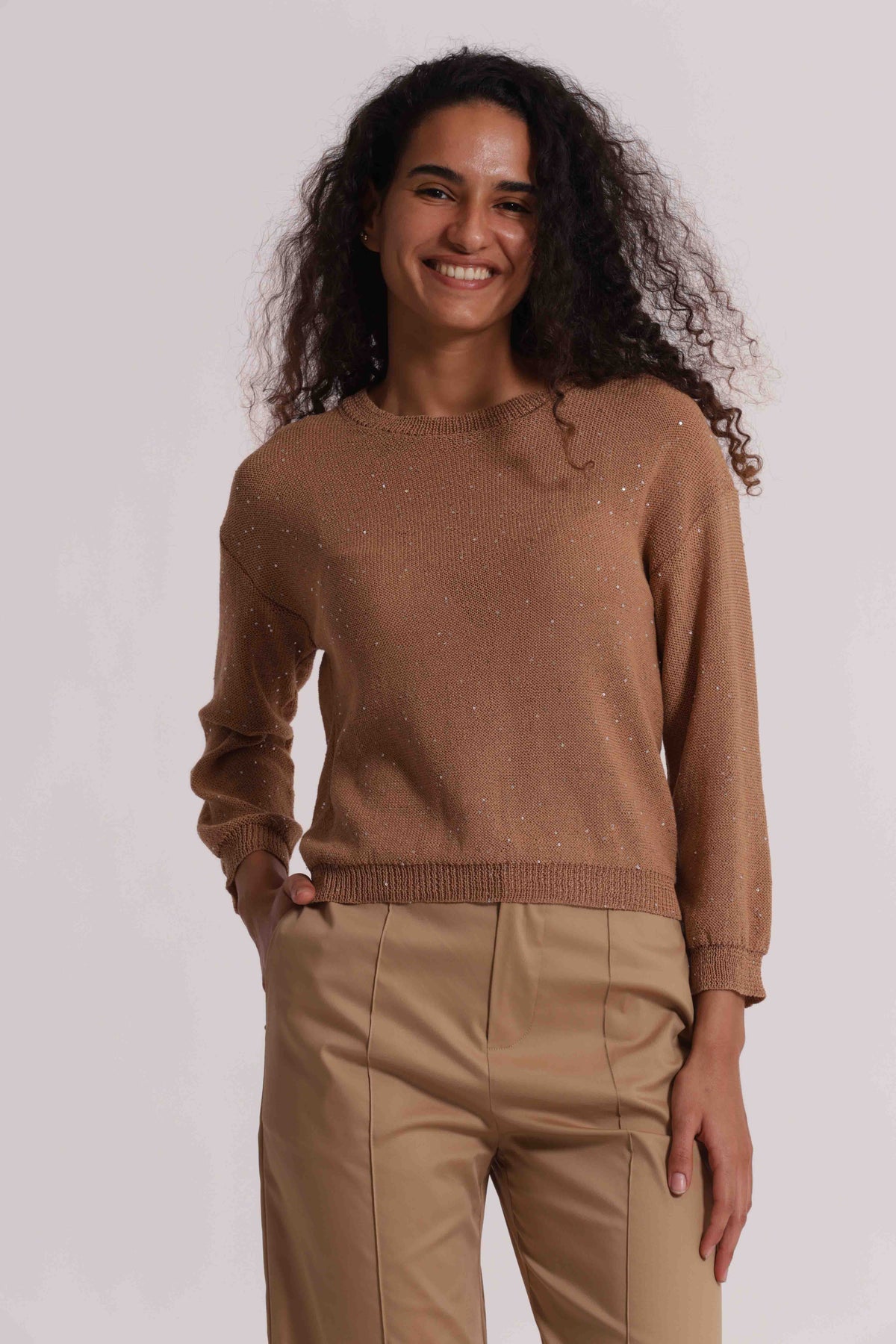 MAGLIA CON MICRO PAILLETTES