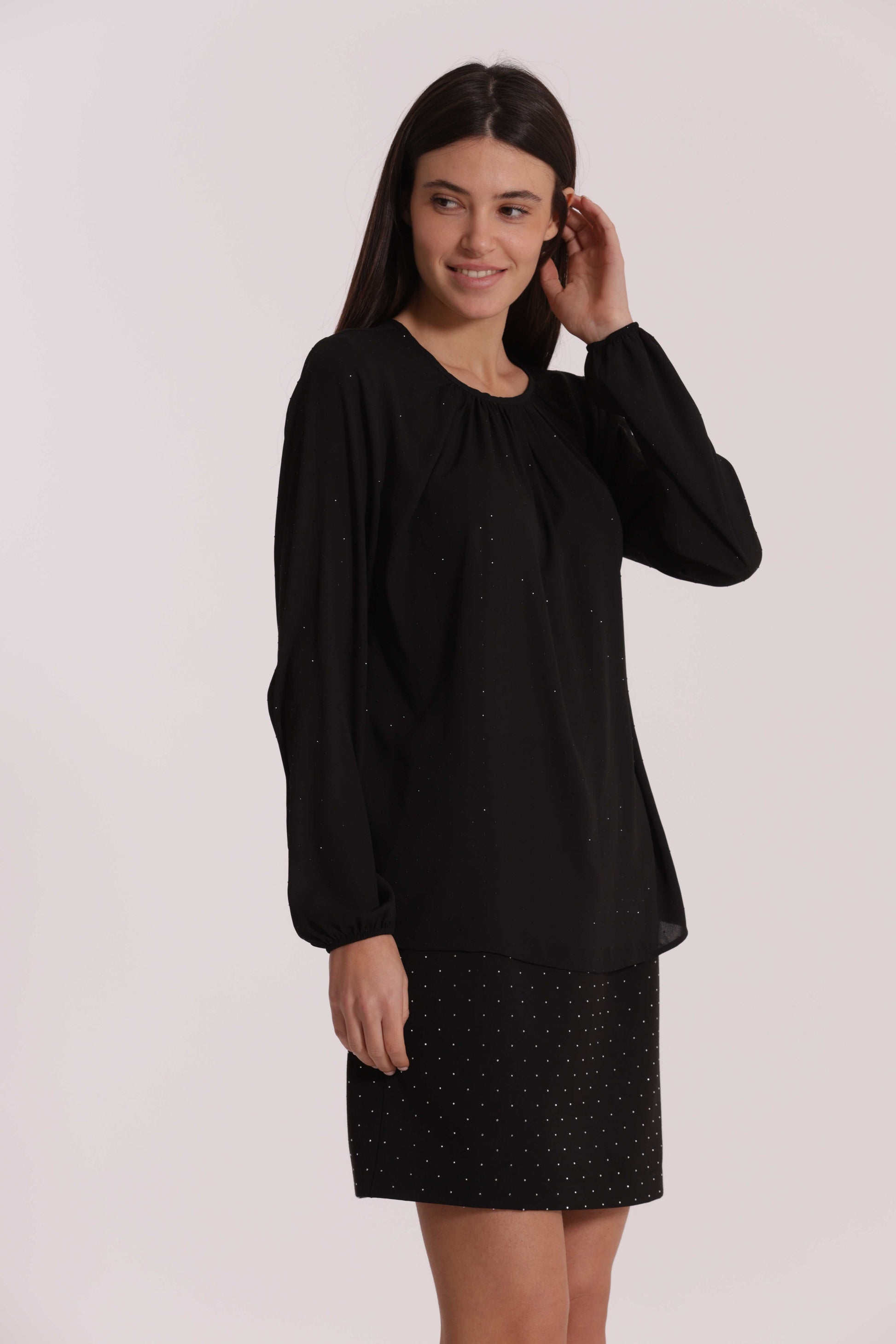 BLUSA IN GEORGETTE CON STRASS