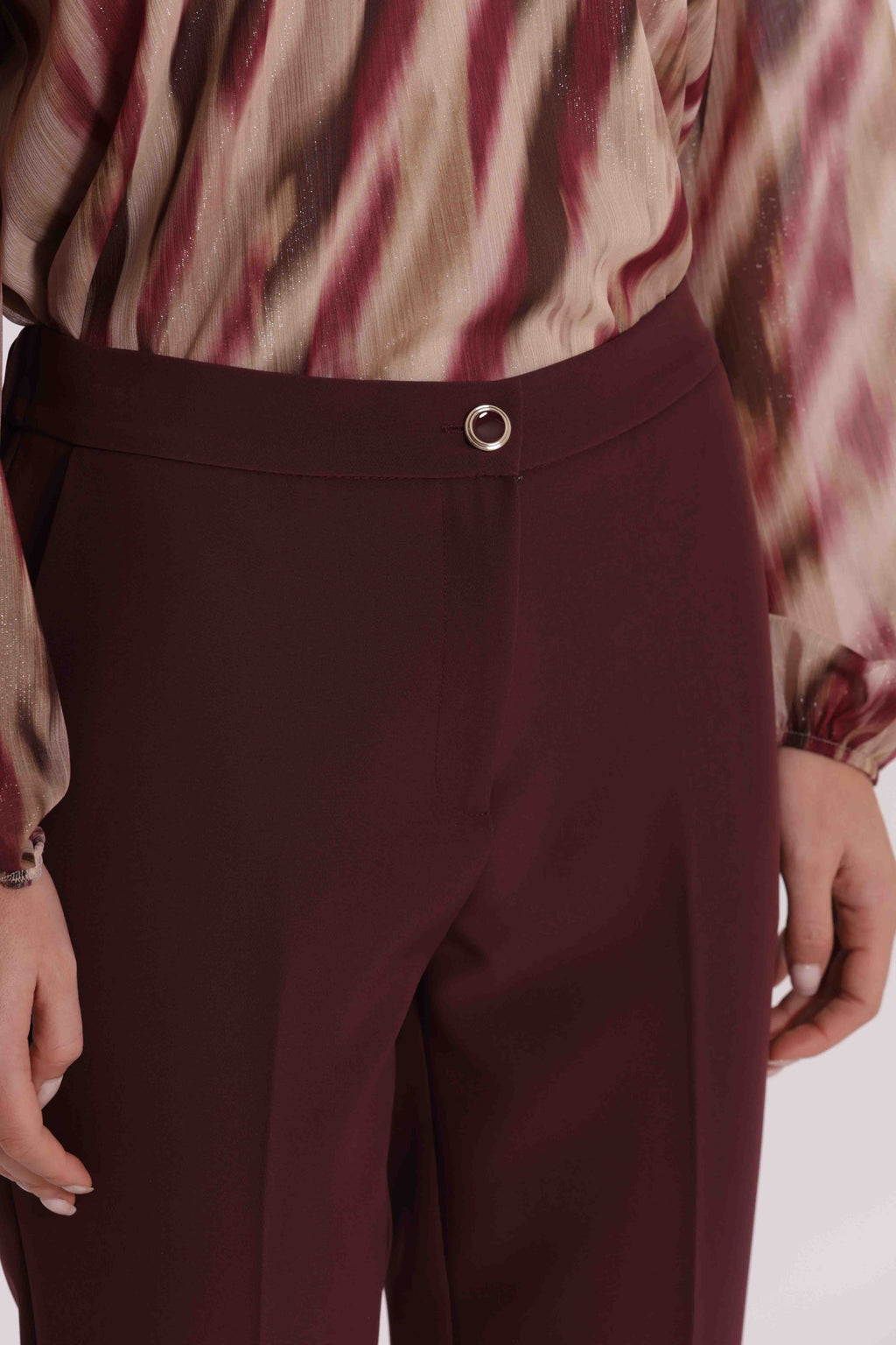 PANTALONE SIGARETTA CON ELASTICO DIETRO
