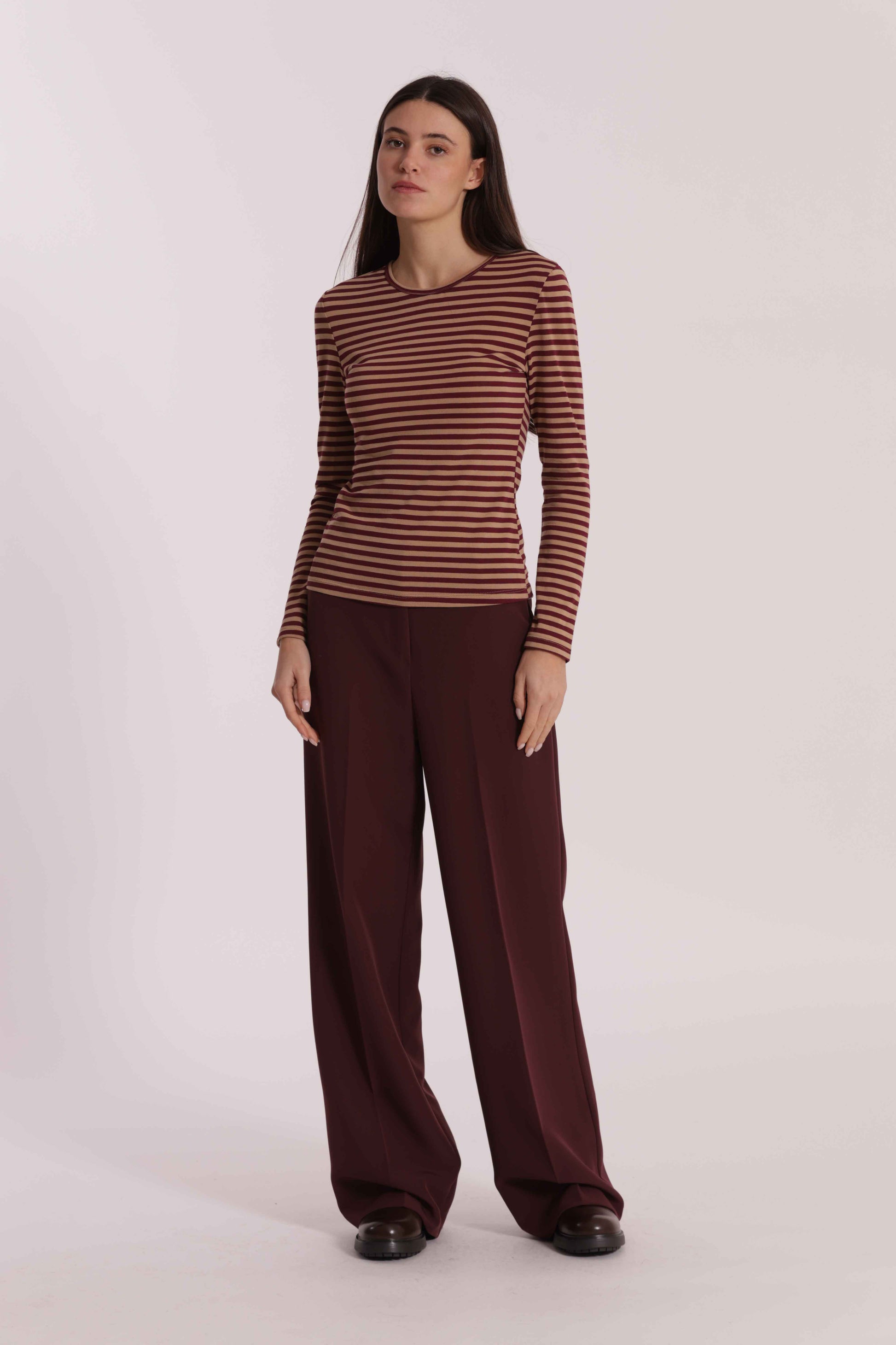 PANTALONE PALAZZO CON ELASTICO DIETRO