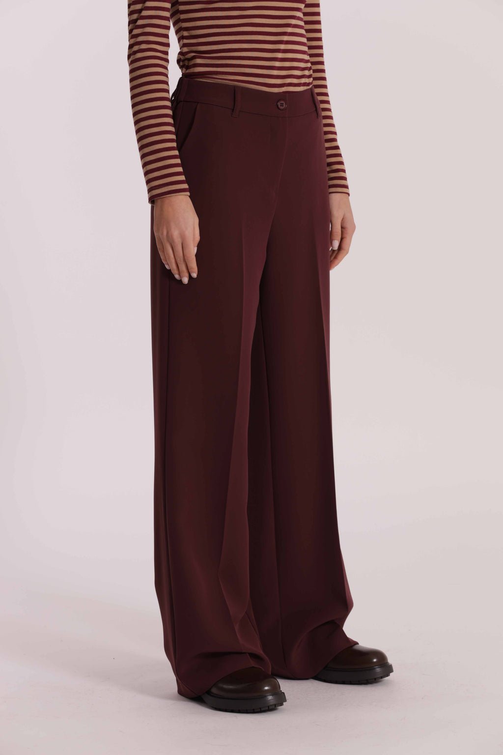 PANTALONE PALAZZO CON ELASTICO DIETRO