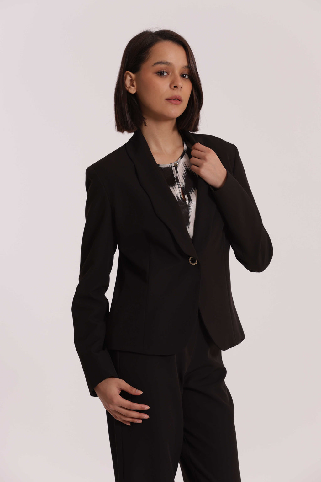 GIACCA CORTA CON COLLO A ONDE