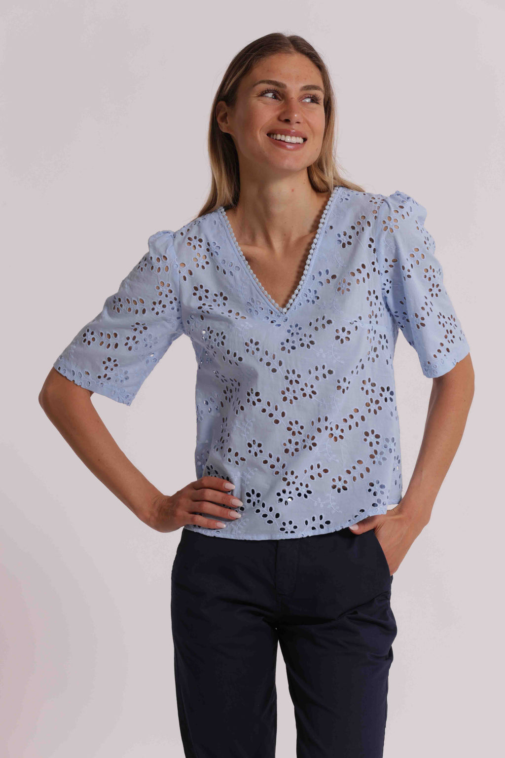 BLUSA IN SANGALLO