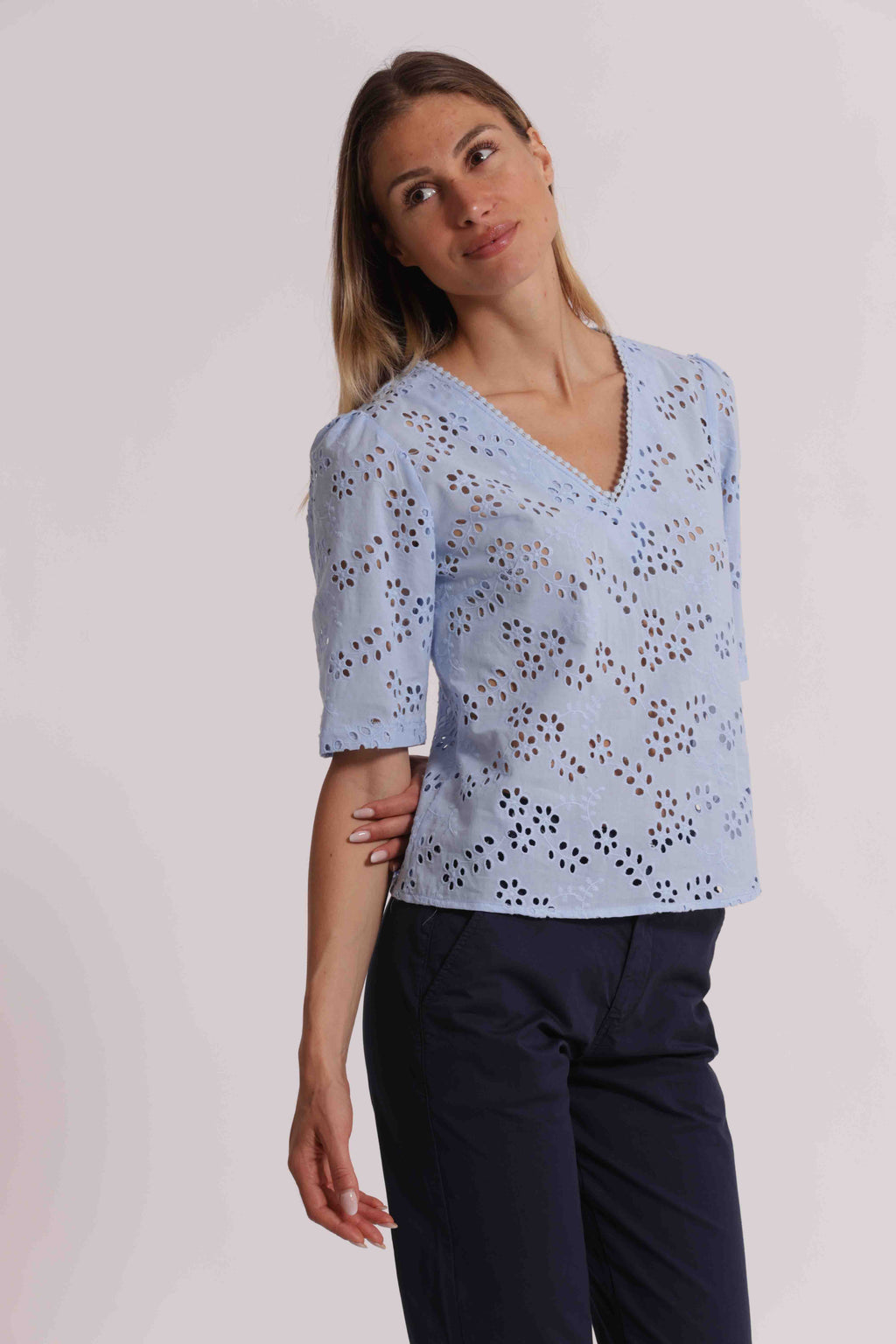 BLUSA IN SANGALLO