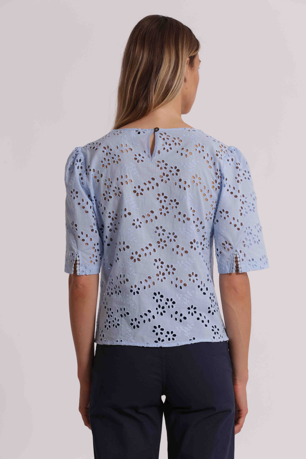 BLUSA IN SANGALLO