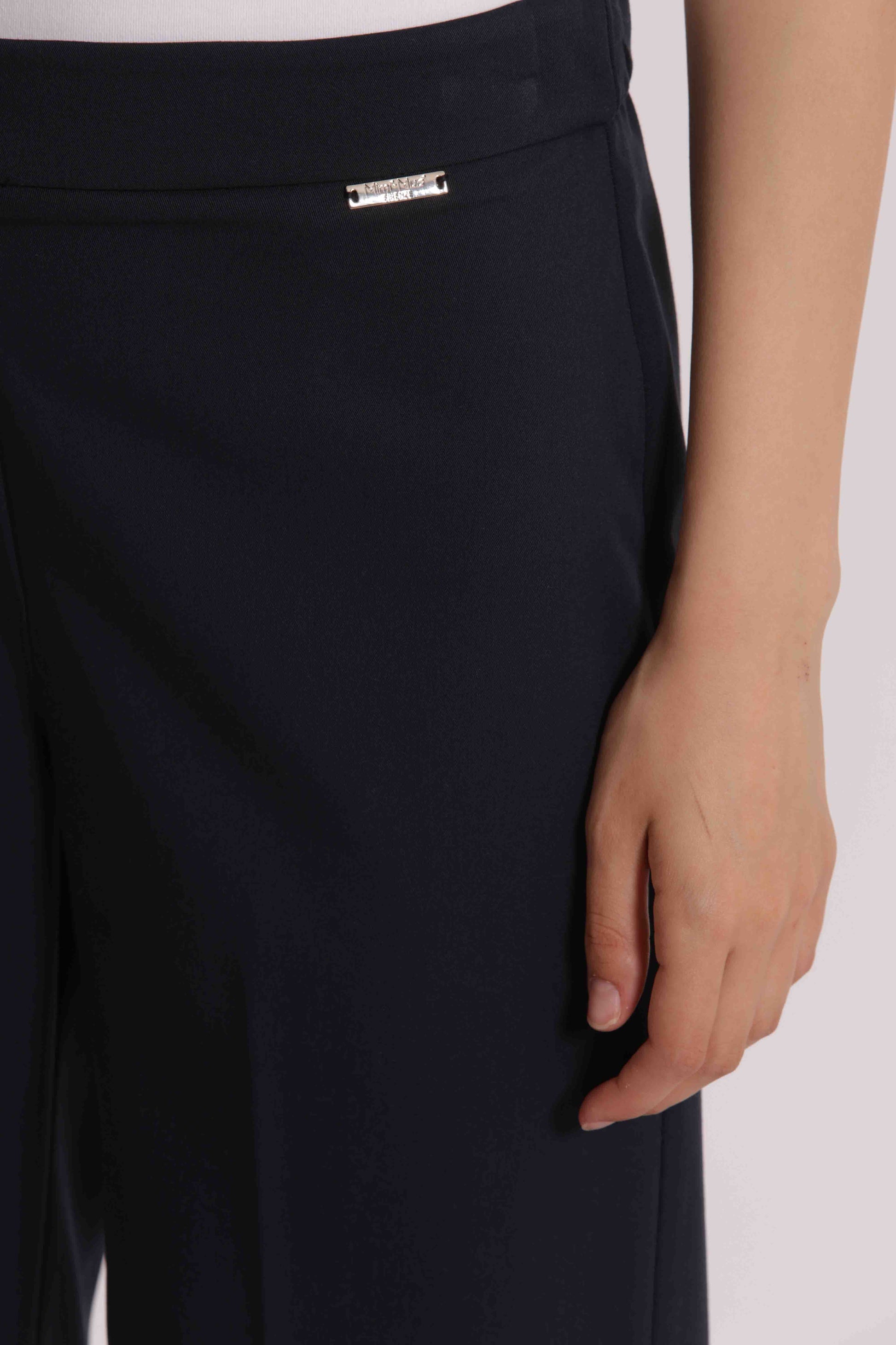 PANTALONE PALAZZO IN MANOFREDDA