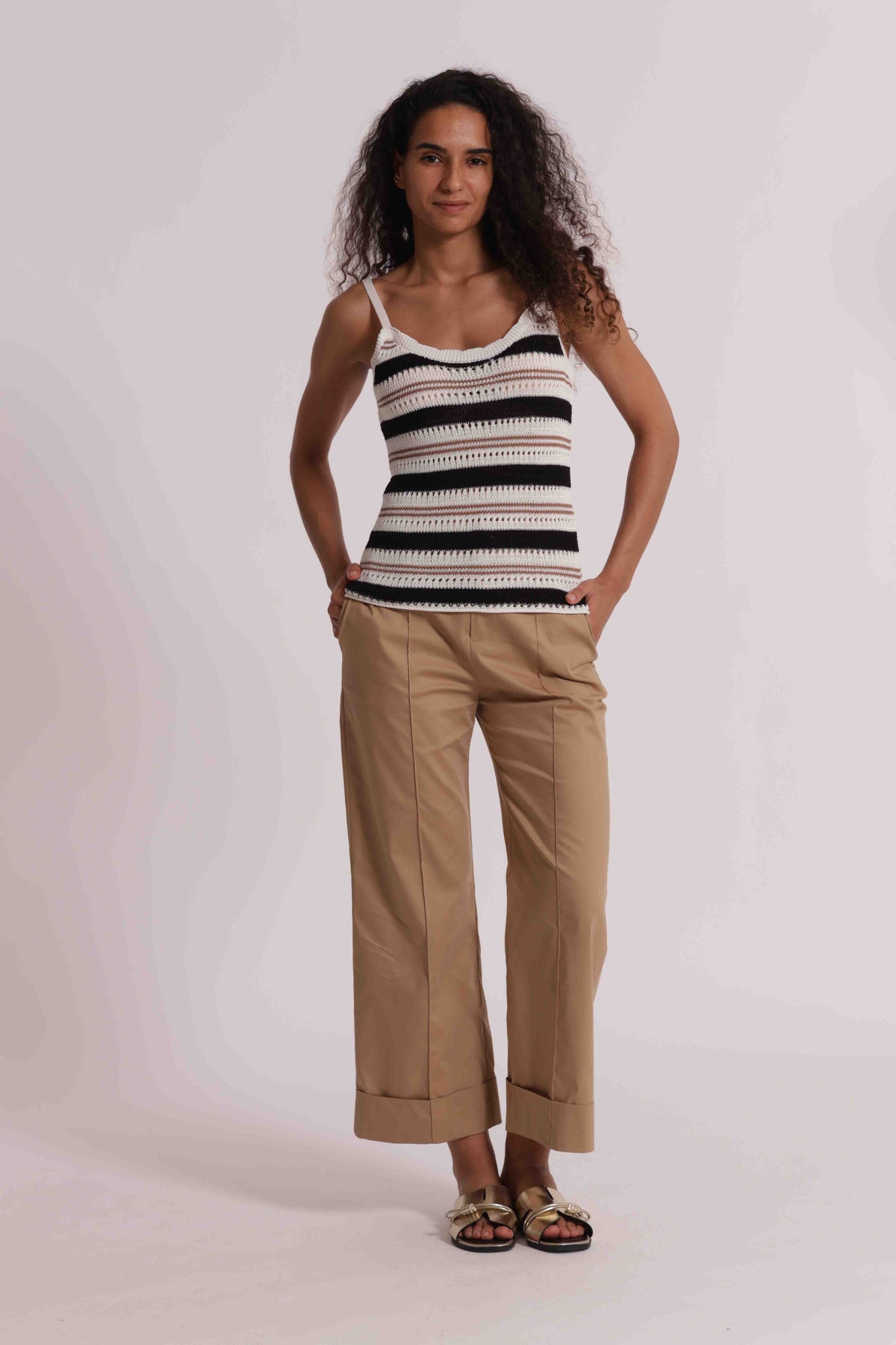 PANTALONE IN COTONE CON RISVOLTO
