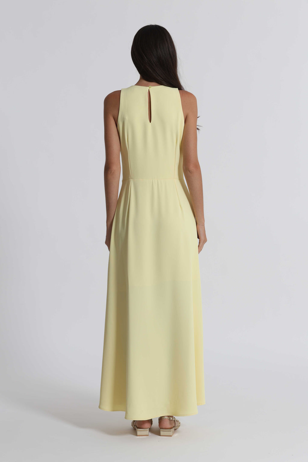 ABITO MIDI CON SCOLLO A GOCCIA