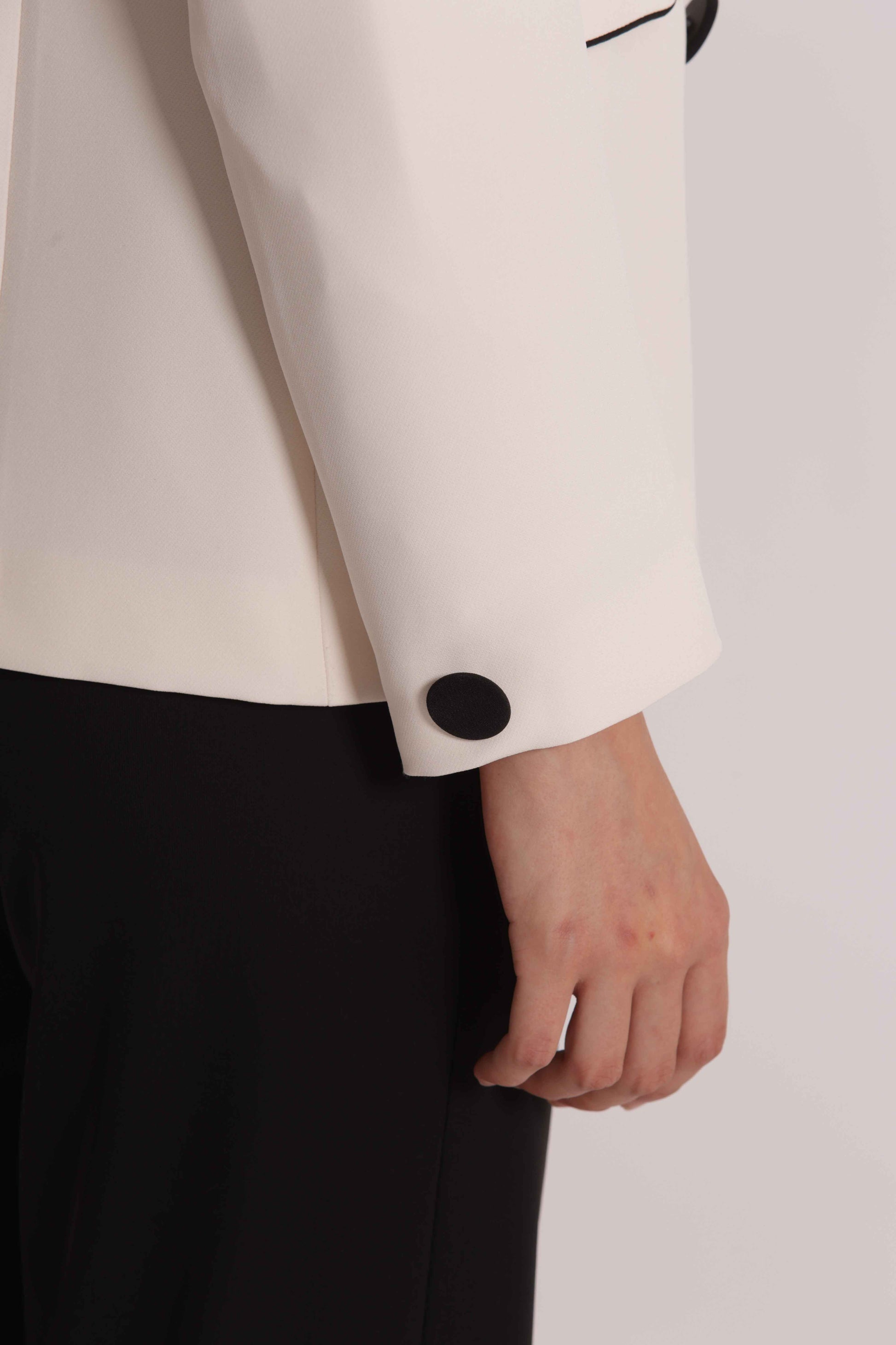 GIACCA BORDI A CONTRASTO