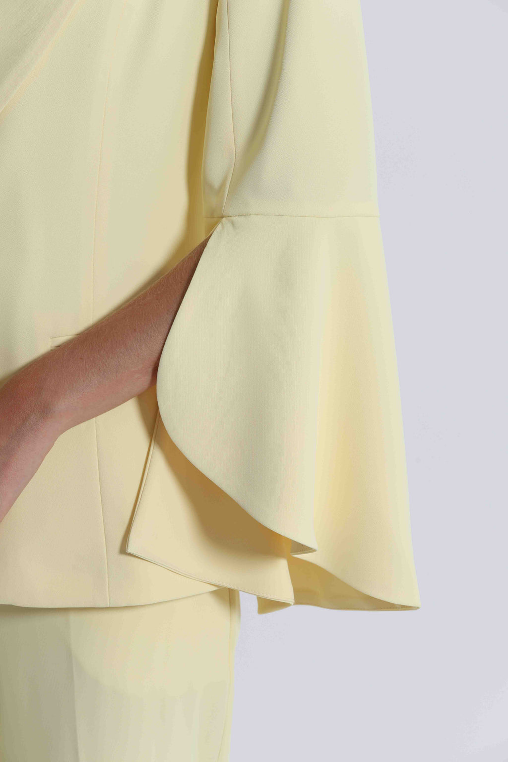 GIACCA MANICHE TULIPANO