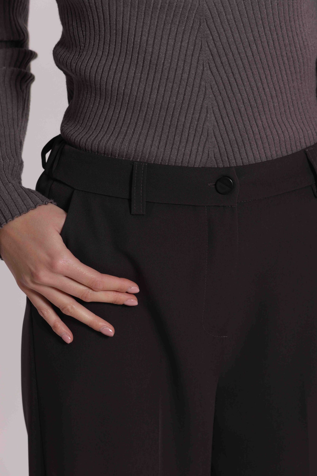 PANTALONE PALAZZO CON ELASTICO DIETRO