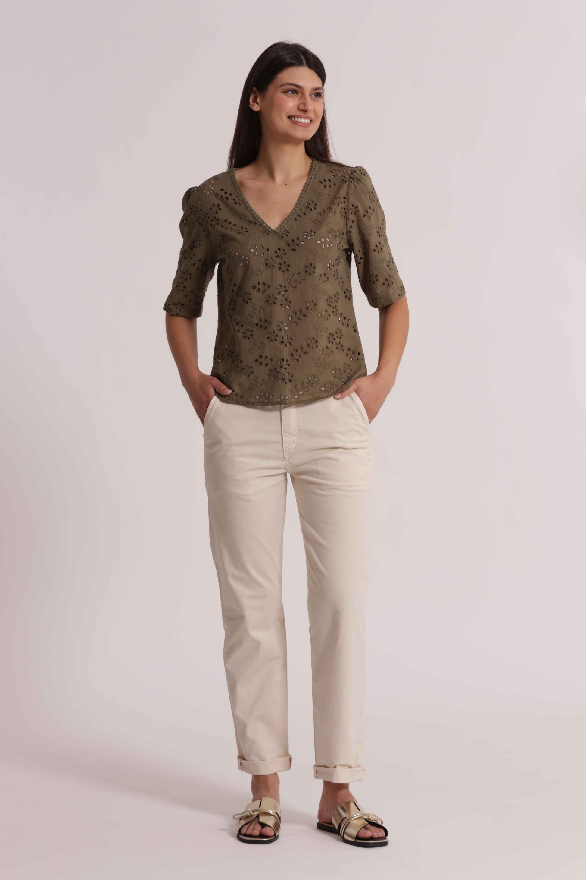 PANTALONE CHINOS