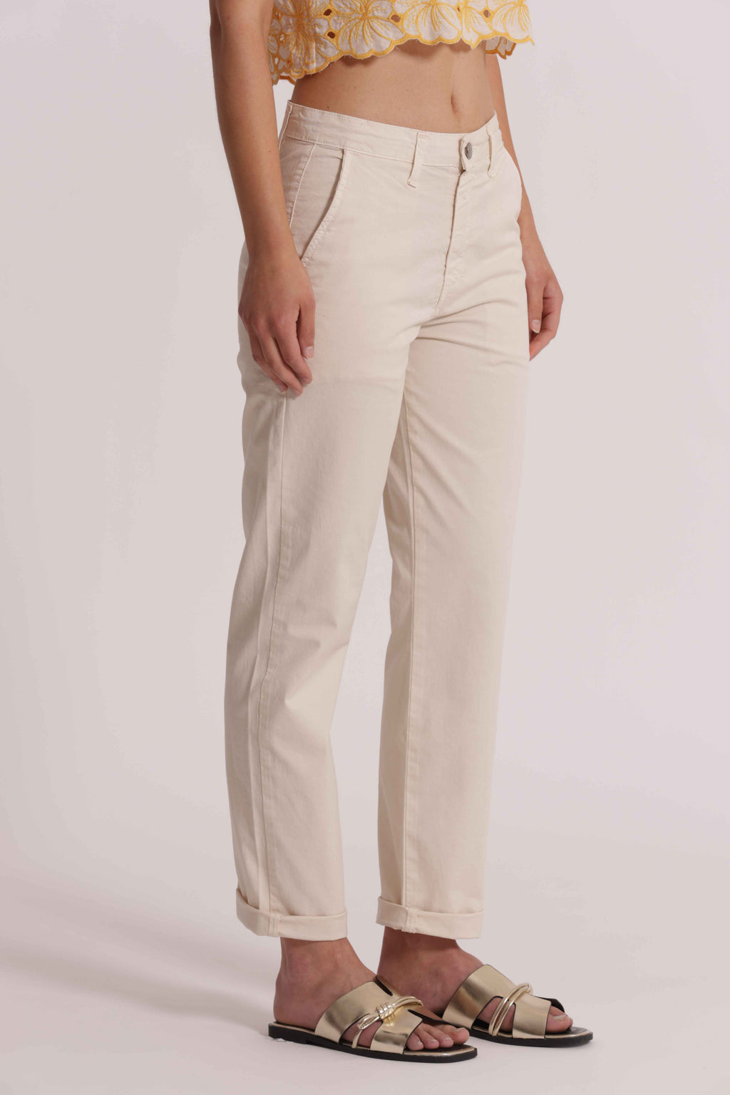 PANTALONE CHINOS