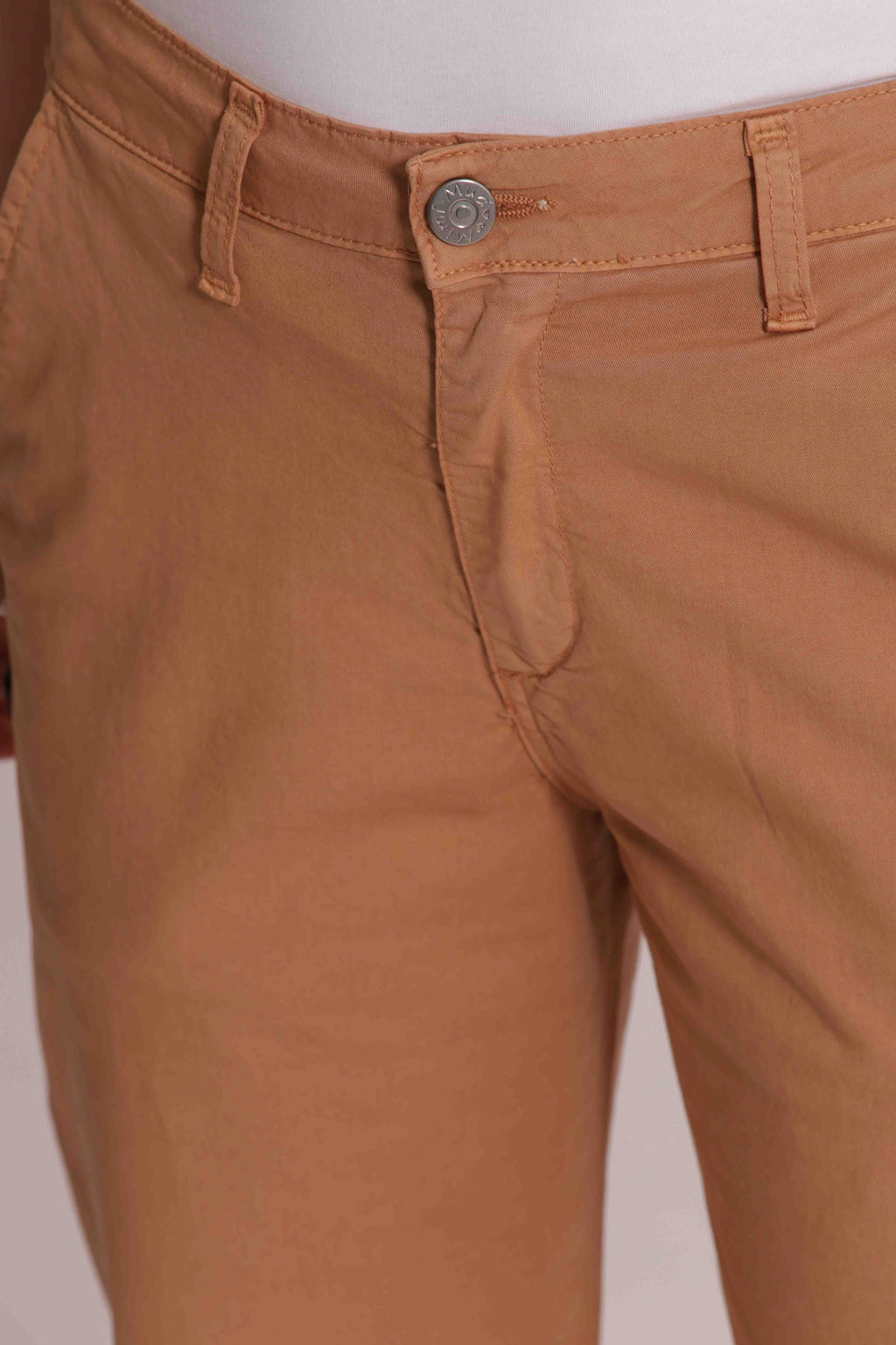 PANTALONE CHINOS