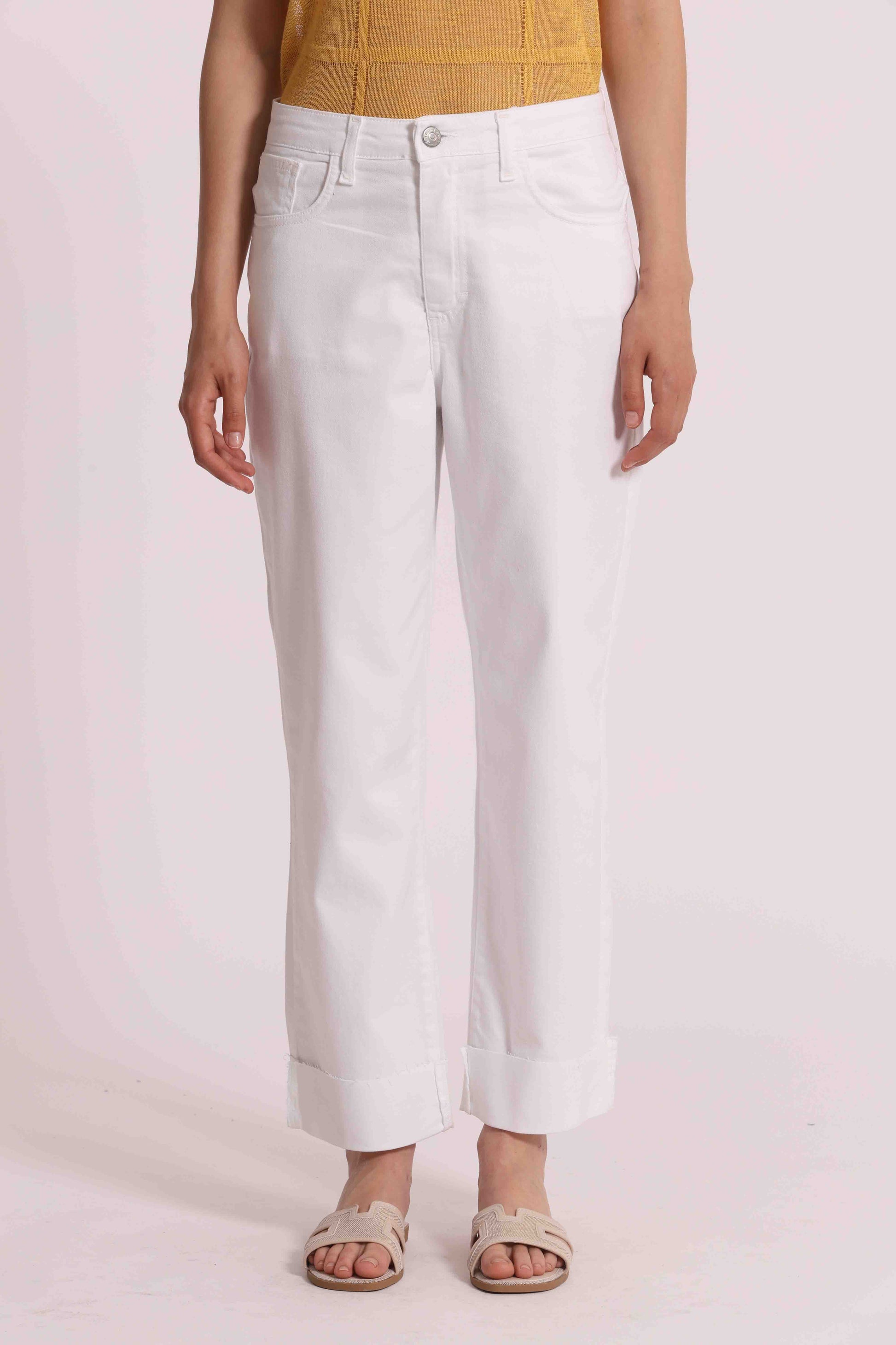 JEANS CON RISVOLTO