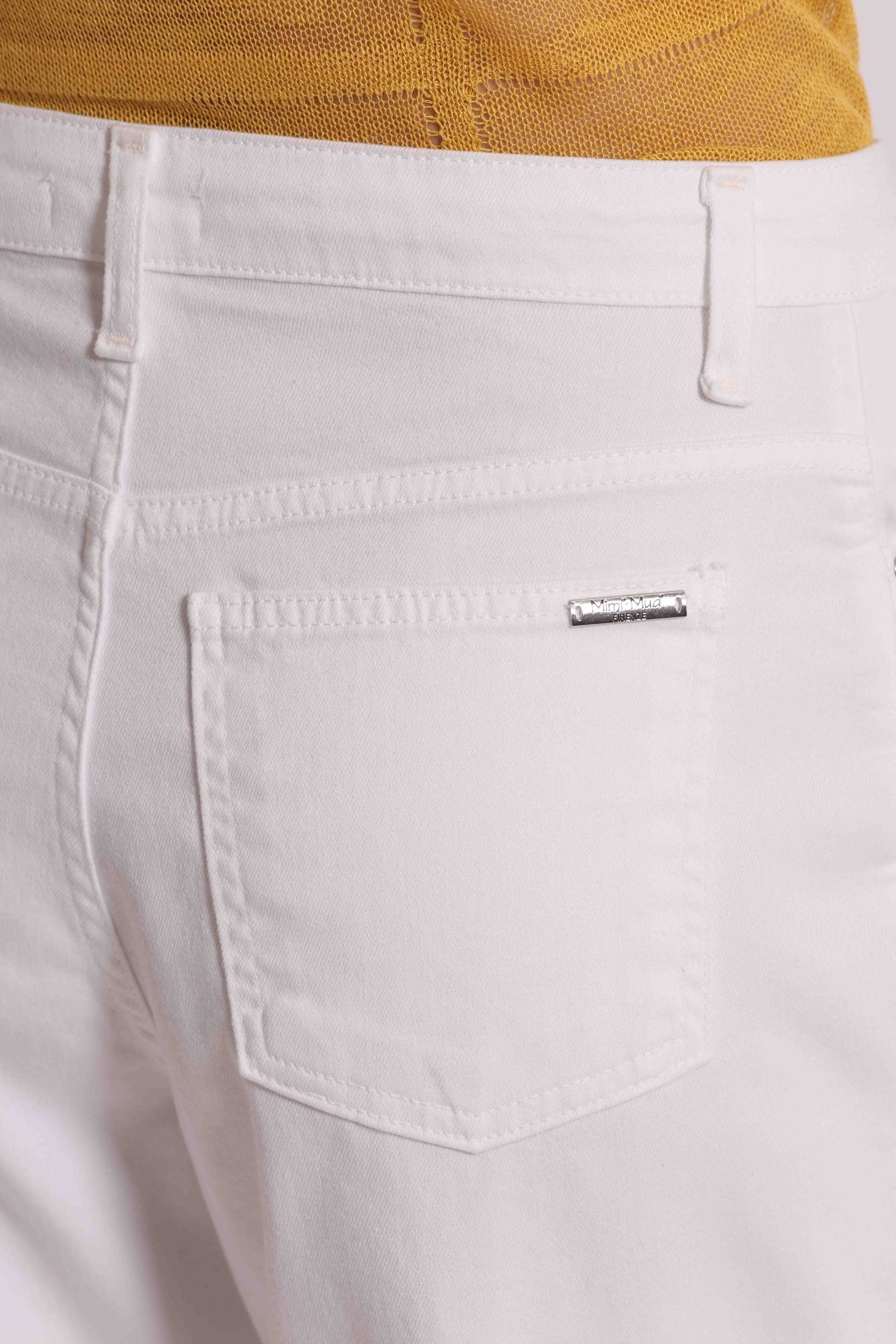 JEANS CON RISVOLTO