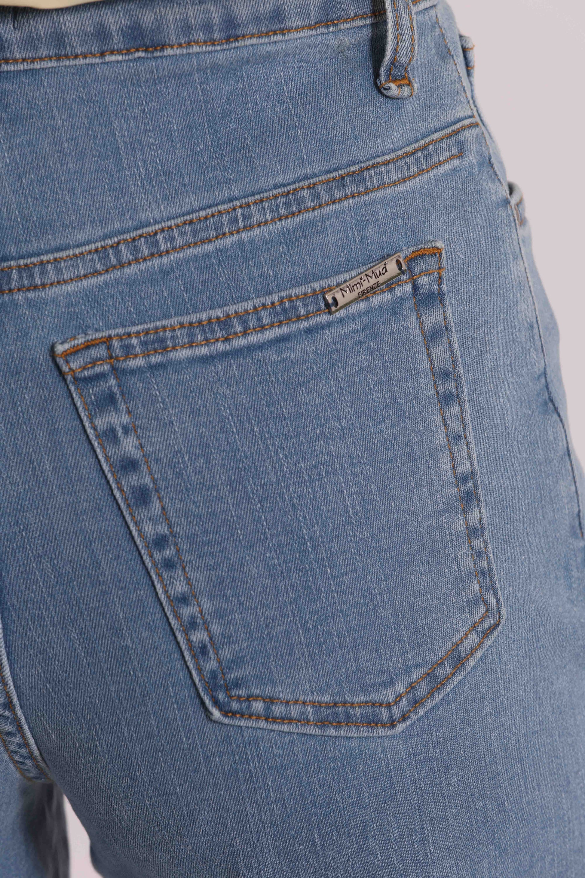 JEANS CON RISVOLTO