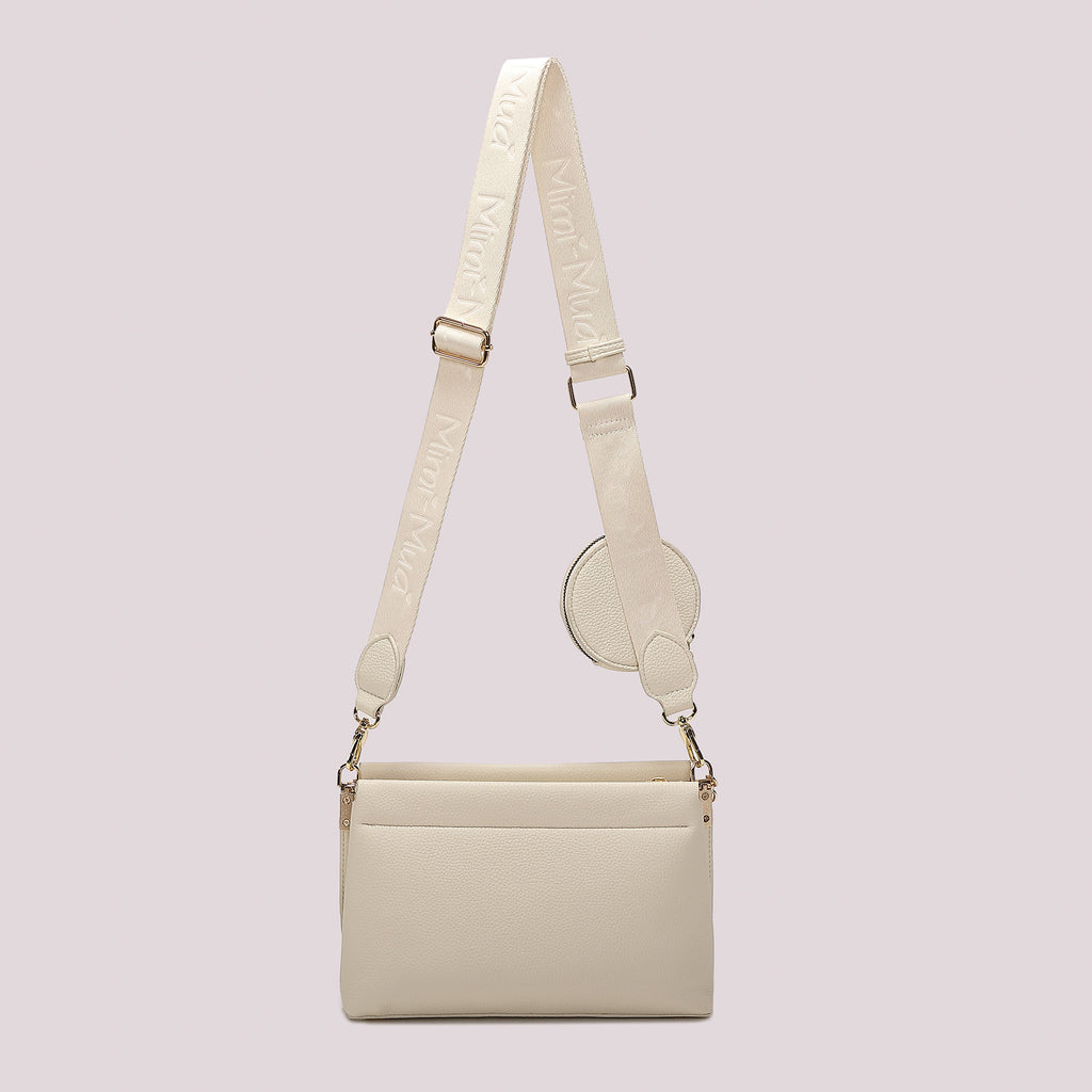 BORSA A TRACOLLA CON DETTAGLIO