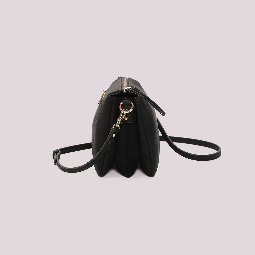 BORSA TRACOLLA CON DETTAGLI CAMOSCIO