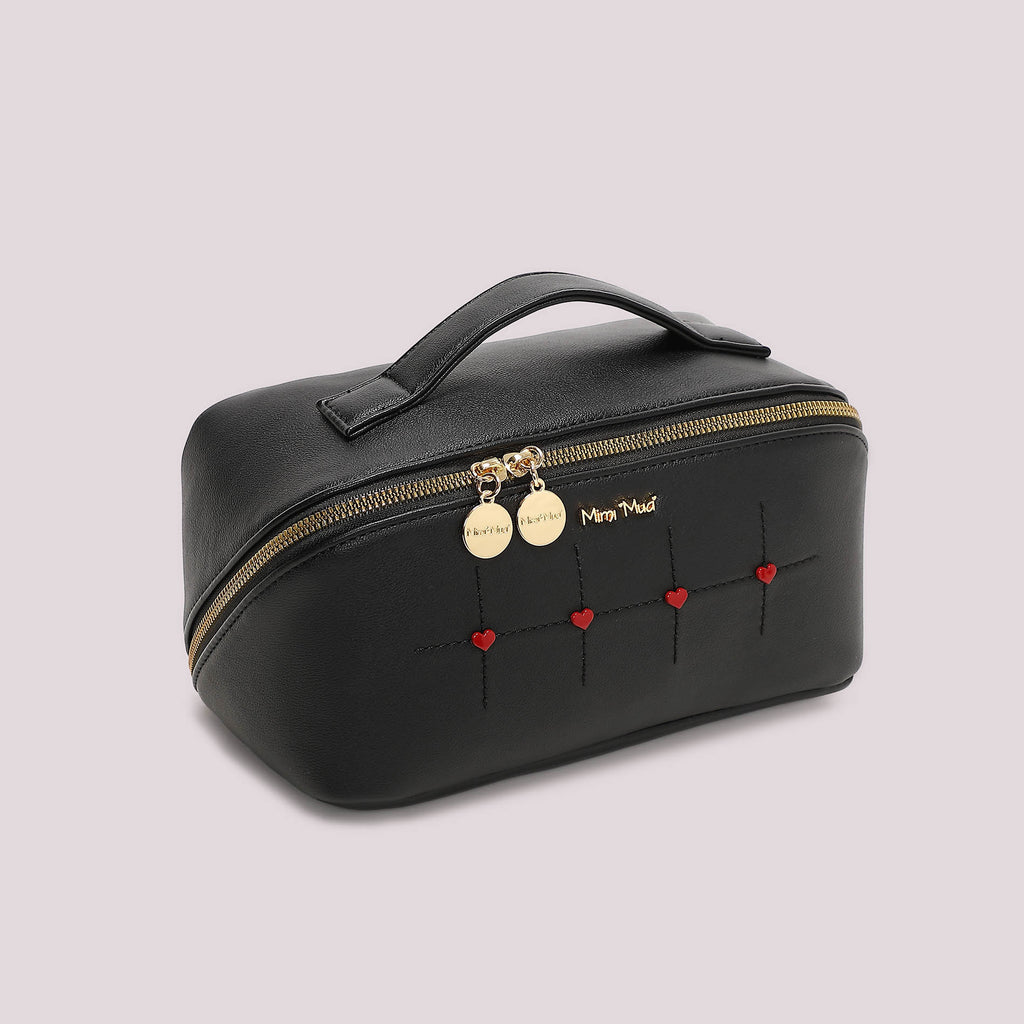 BEAUTY CASE SET DA 3 CON CUORICINI