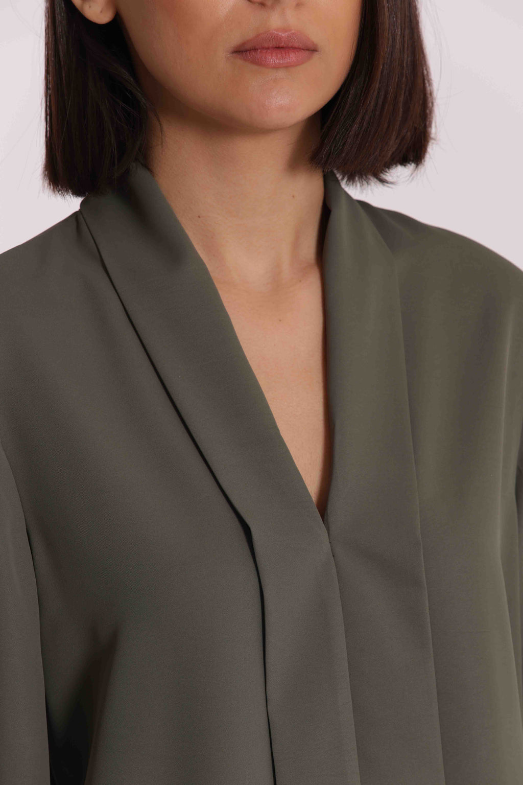BLUSA CON PIEGHE IN SOLTON