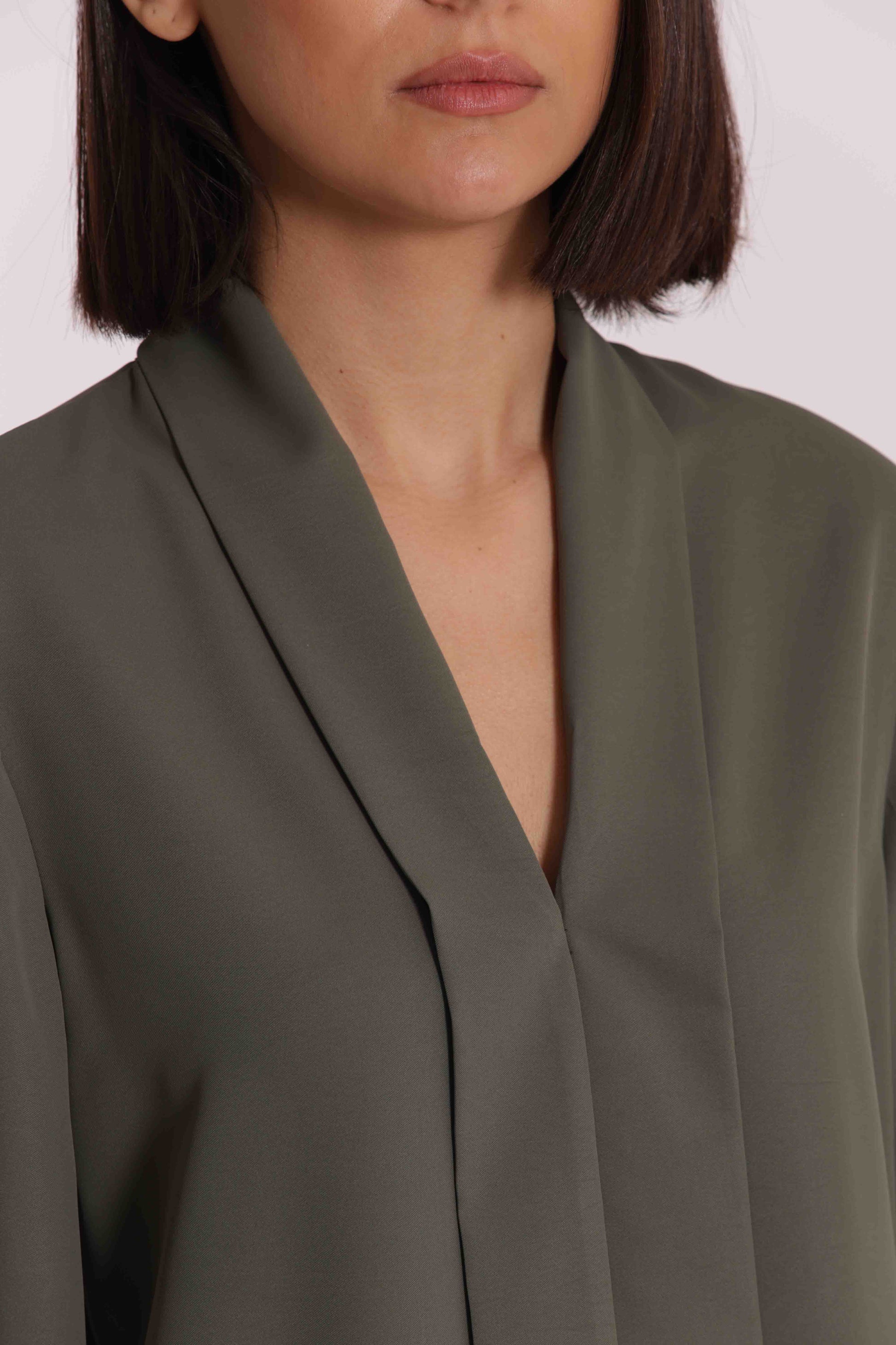 BLUSA CON PIEGHE IN SOLTON