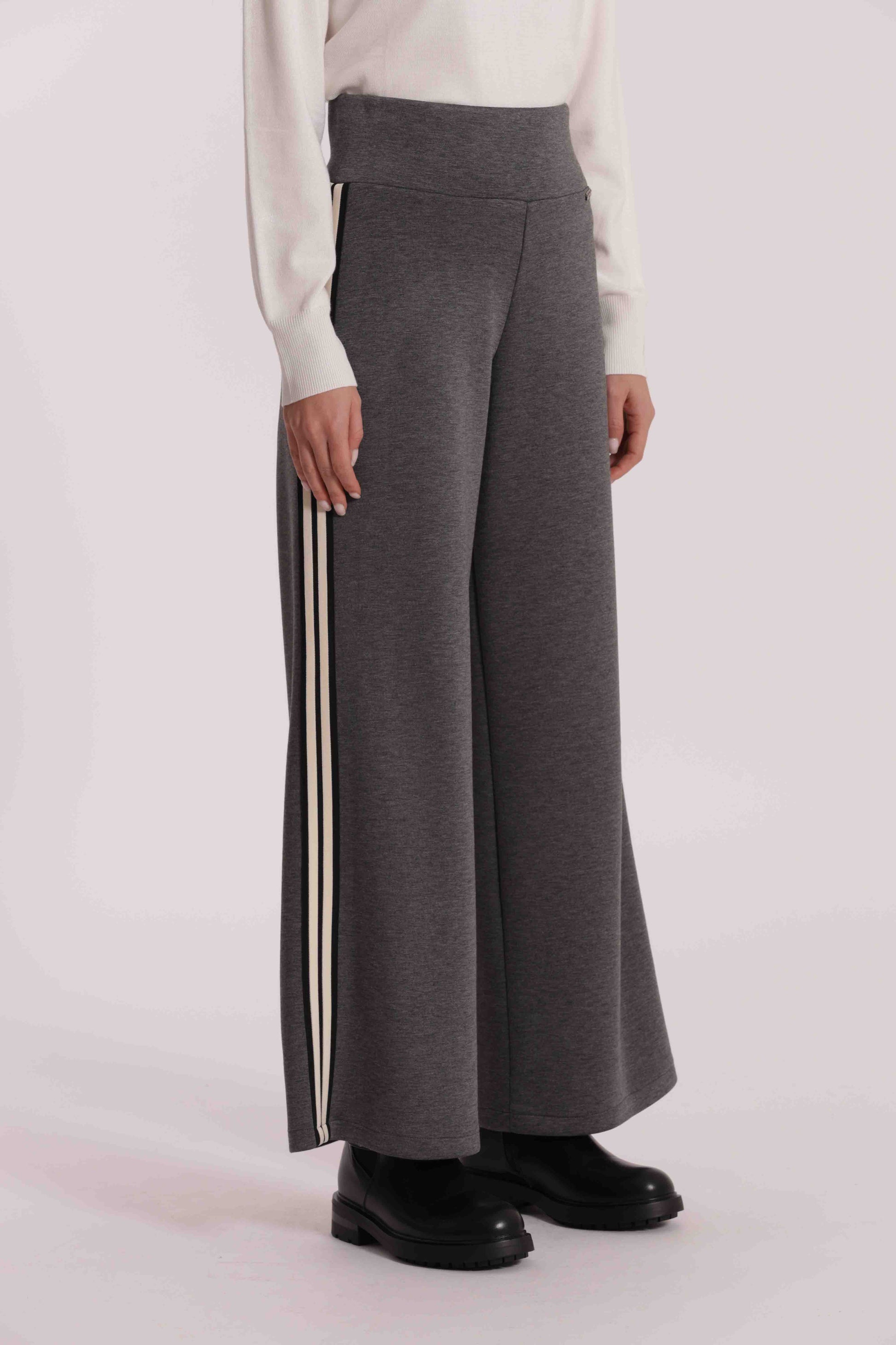 PANTALONE PALAZZO CON PASSAMANERIA