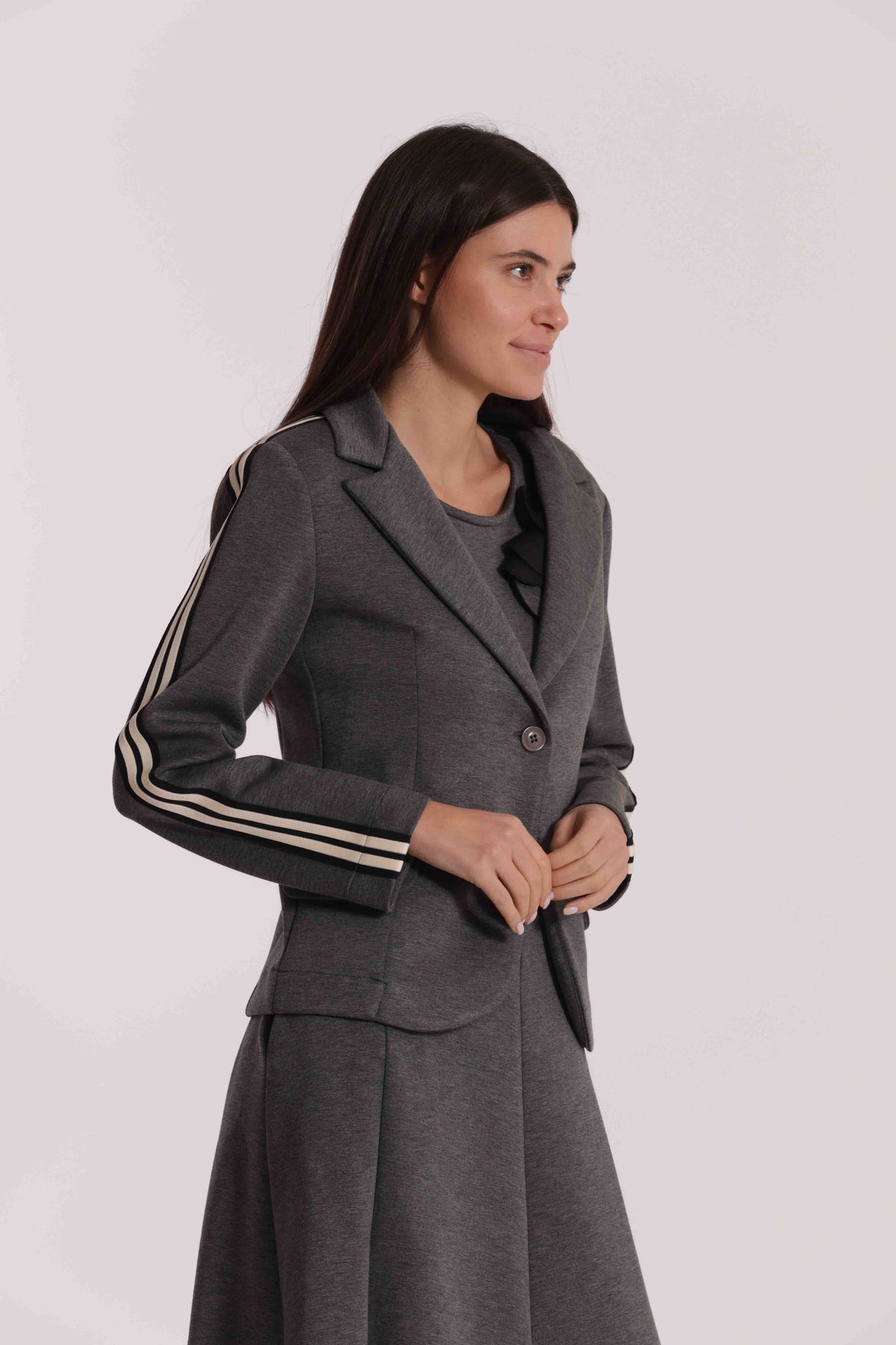 GIACCA CORTA CON PASSAMANERIA