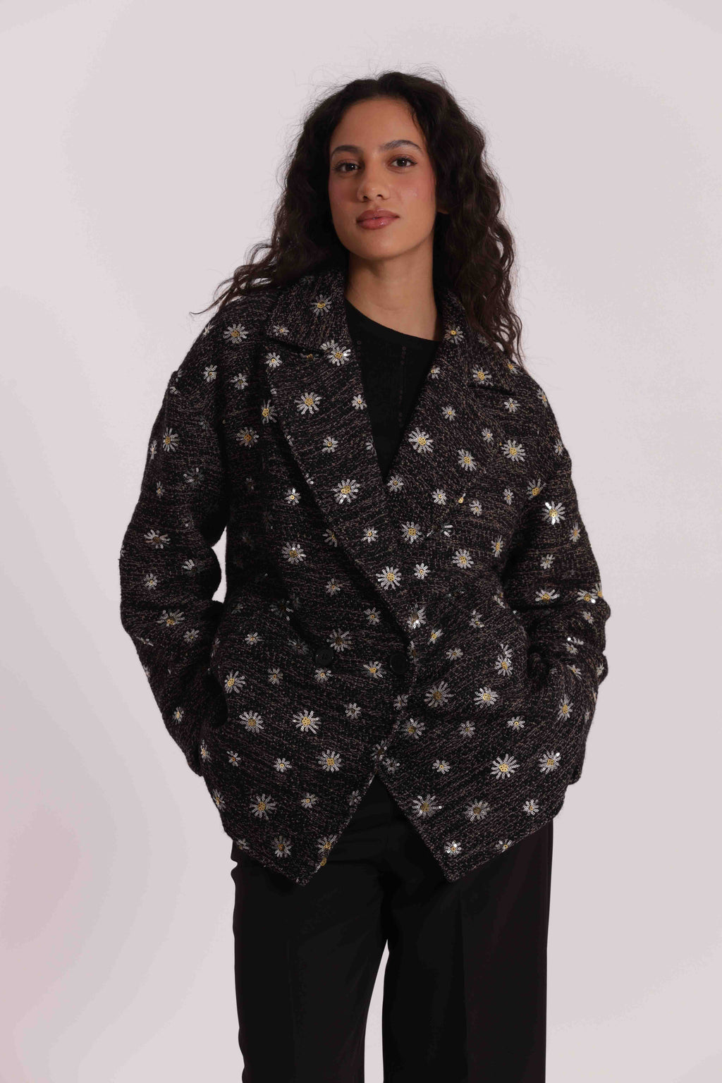 GIACCONE CON MARGHERITE DI PAILLETTES