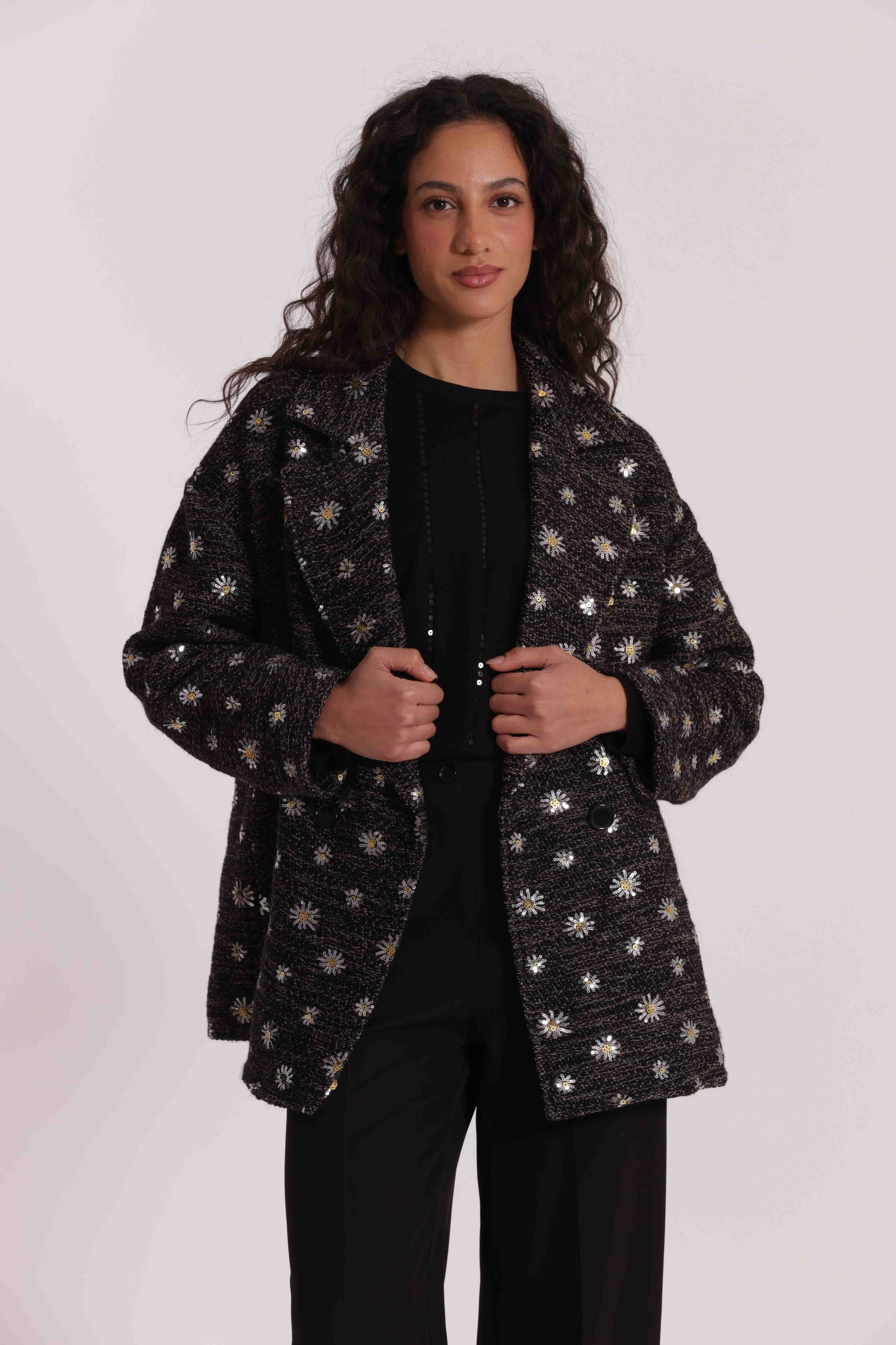 GIACCONE CON MARGHERITE DI PAILLETTES