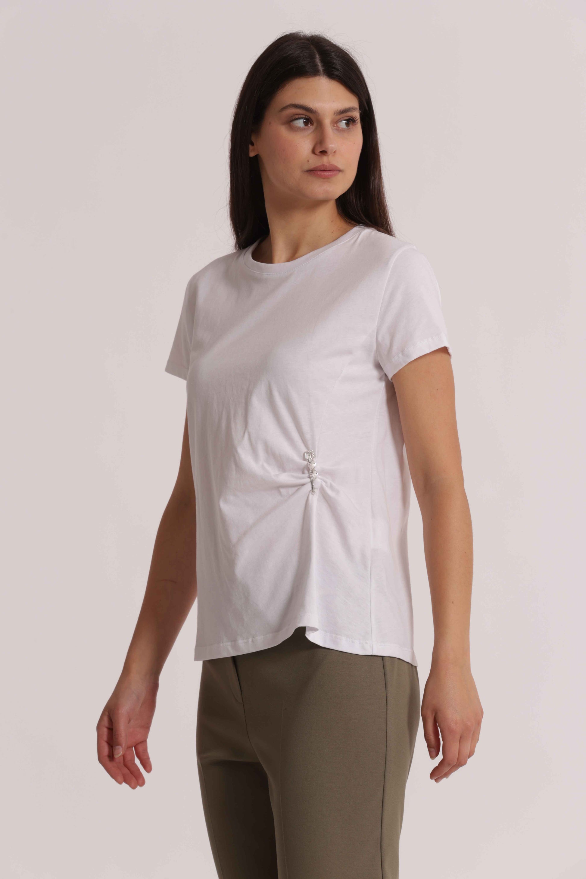T-SHIRT CON SPILLA STRASS